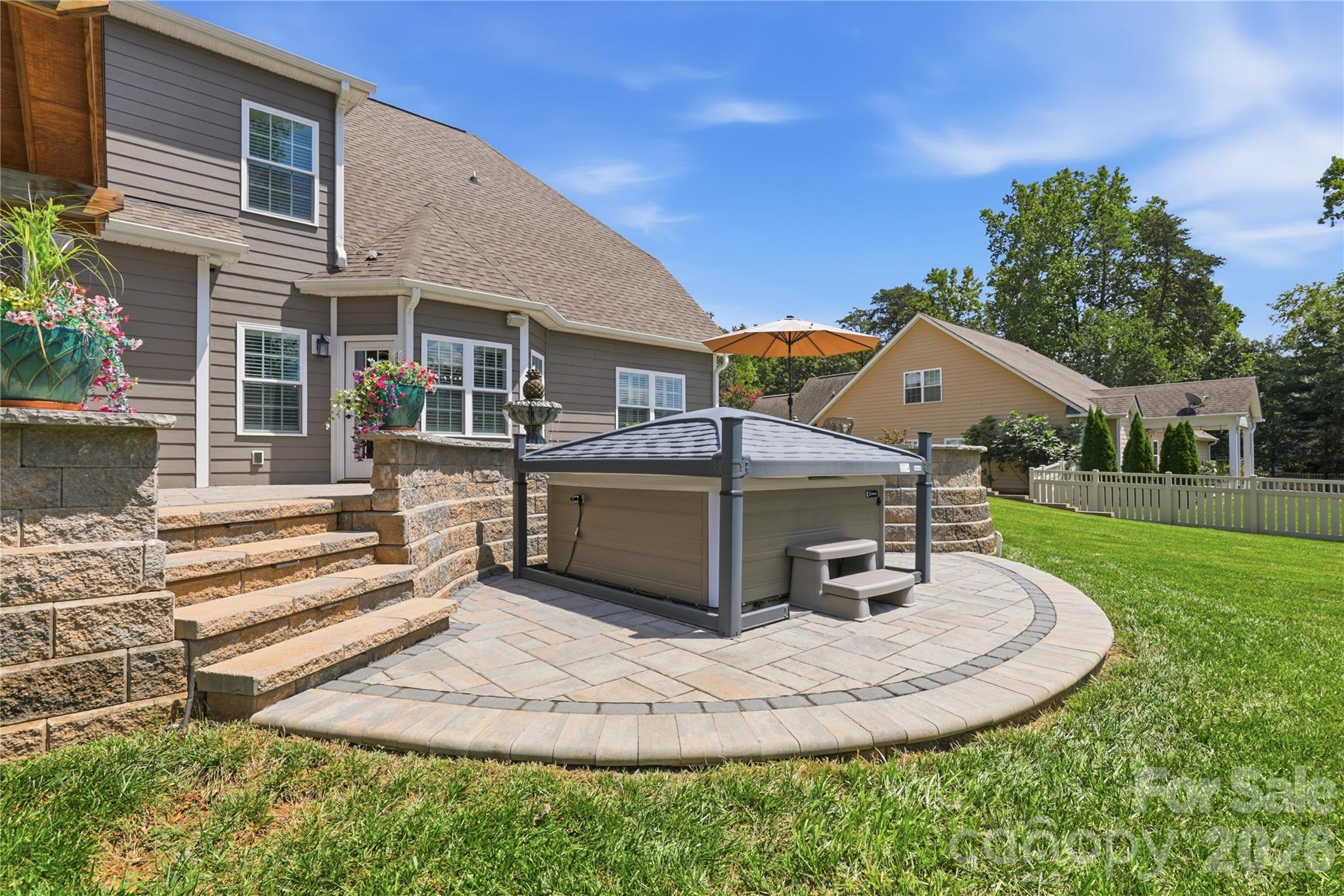 Single Family Residence at 304 Stutts Road, Mooresville, photo 12 of 46