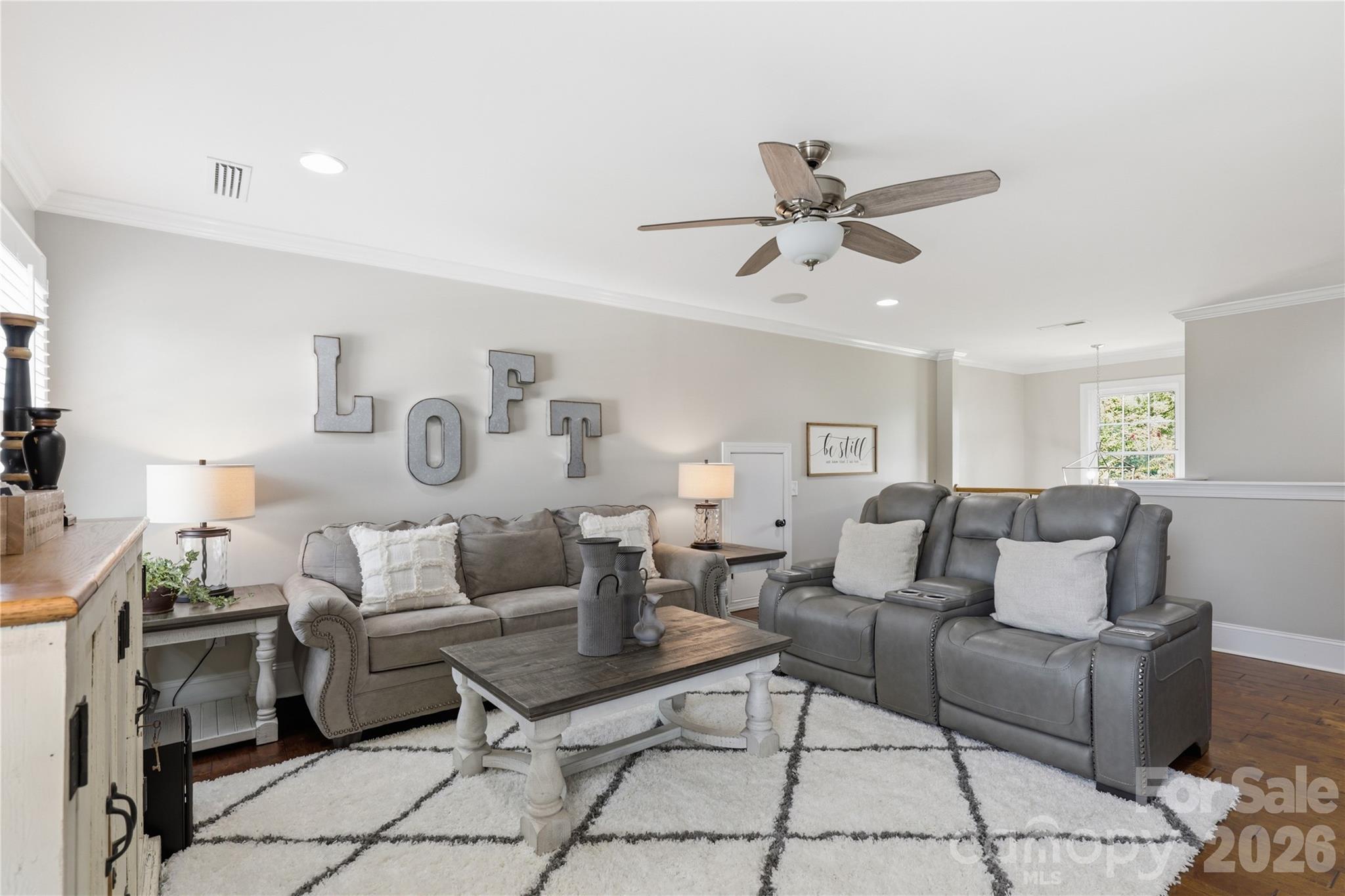Upper Loft - 304 Stutts Road, Mooresville
