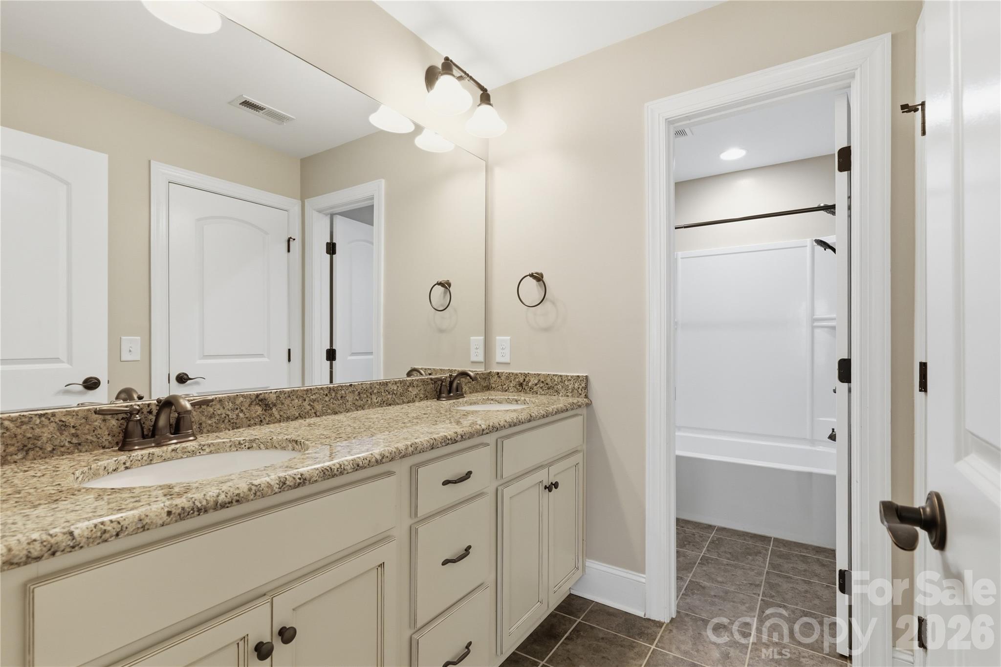 Single Family Residence at 304 Stutts Road, Mooresville, photo 36 of 46