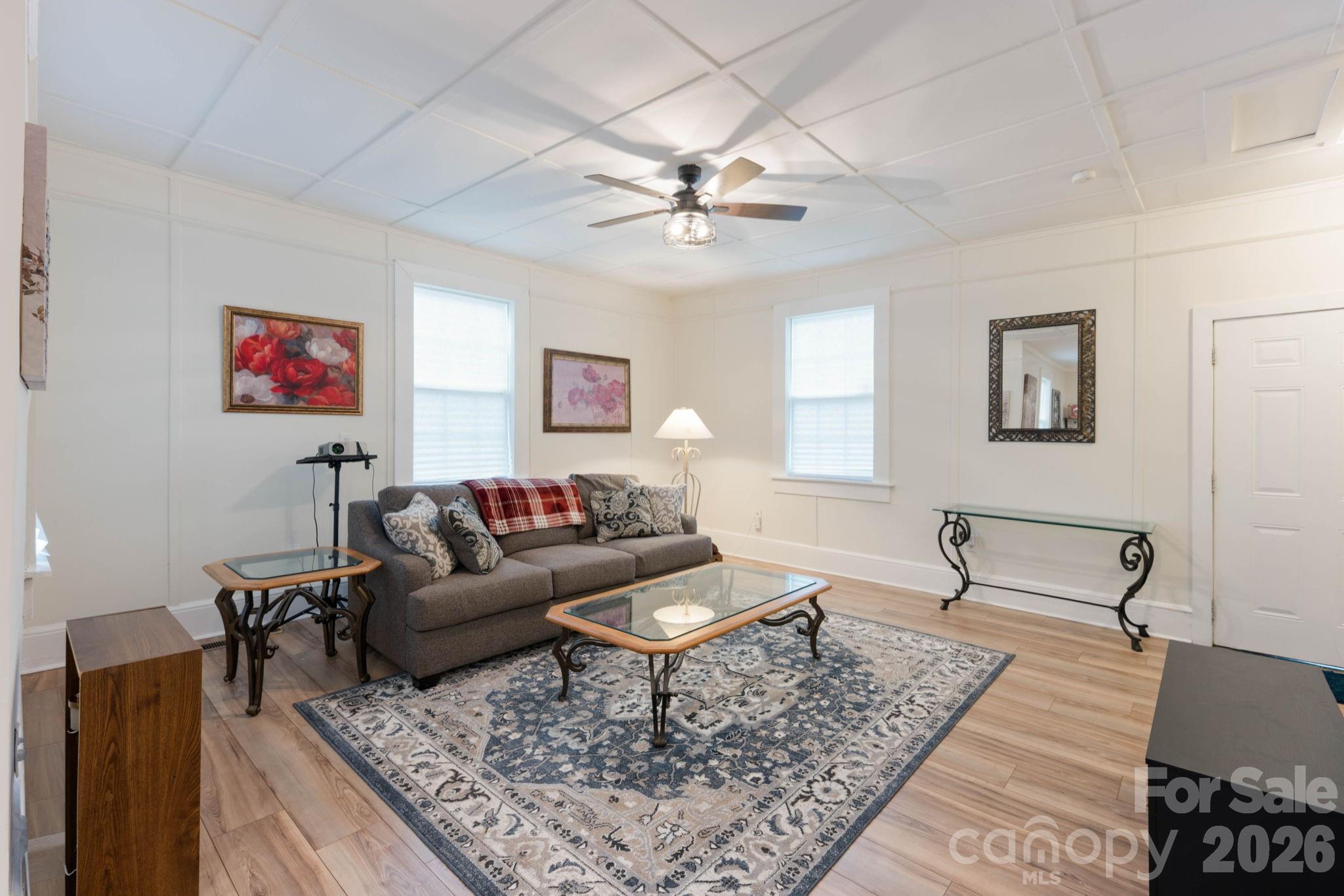 Single Family Residence at 1208 Phillips Court, Gastonia, photo 4 of 31