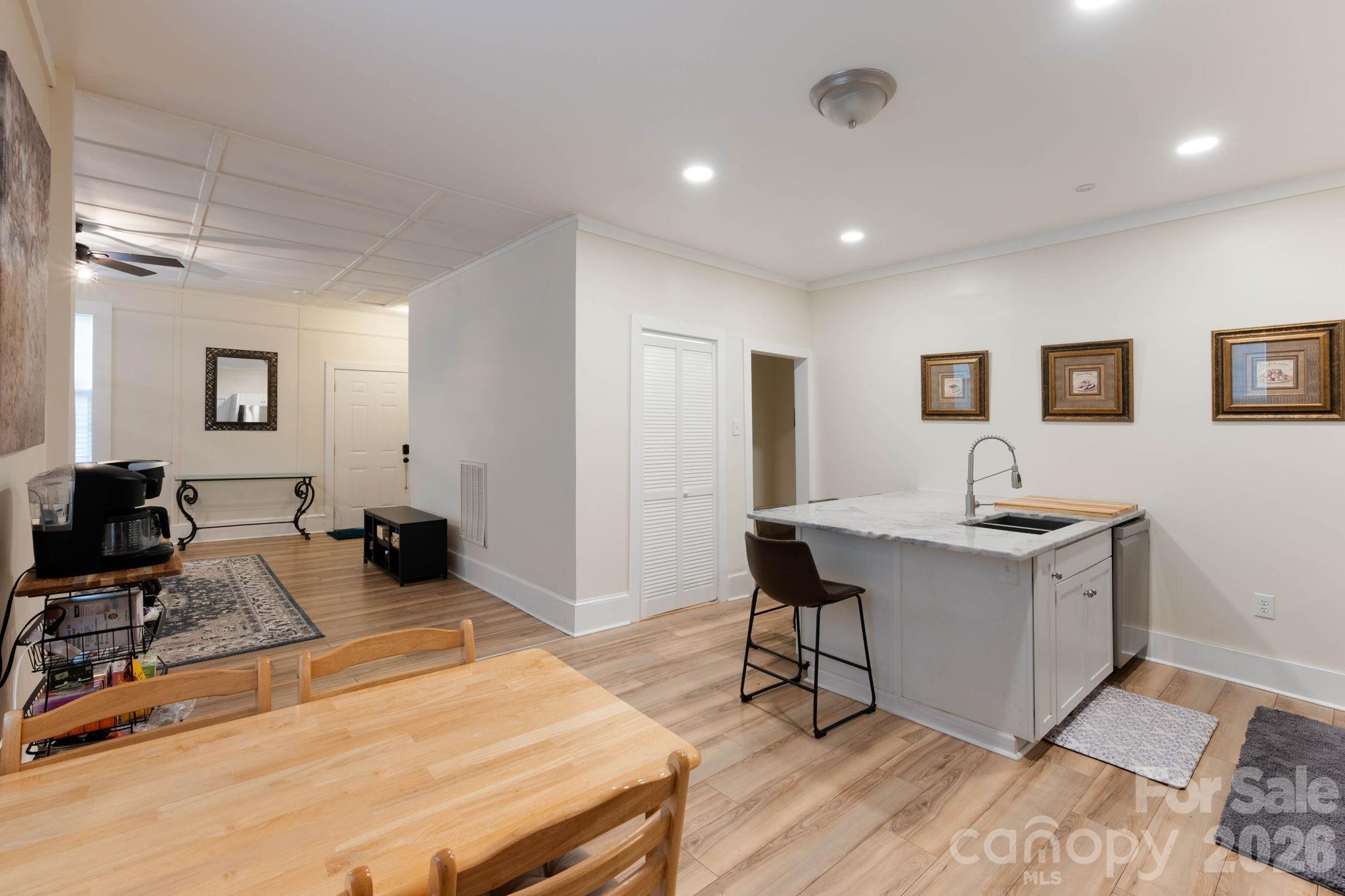 Single Family Residence at 1208 Phillips Court, Gastonia, photo 11 of 31
