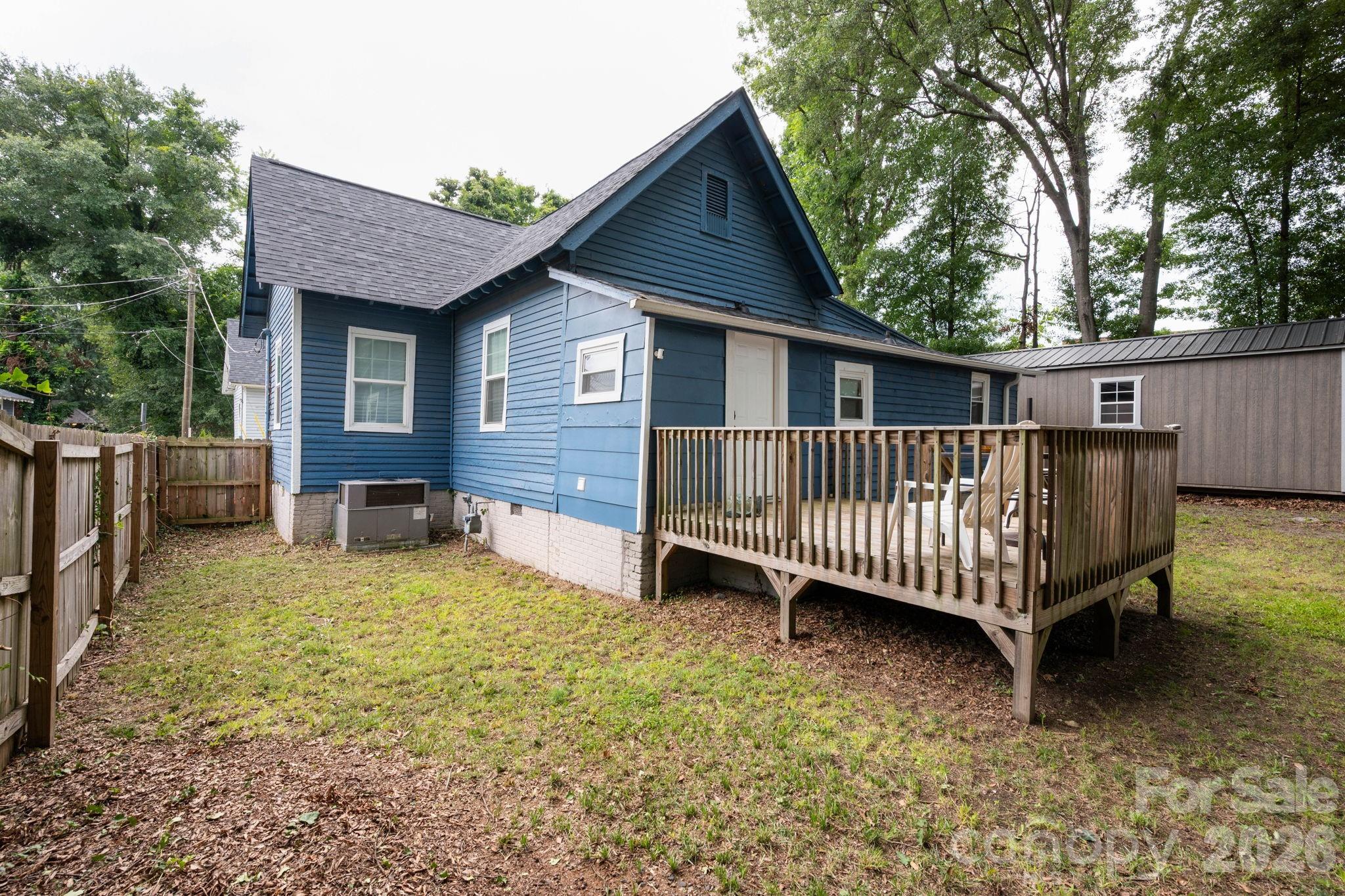 Single Family Residence at 1208 Phillips Court, Gastonia, photo 25 of 31