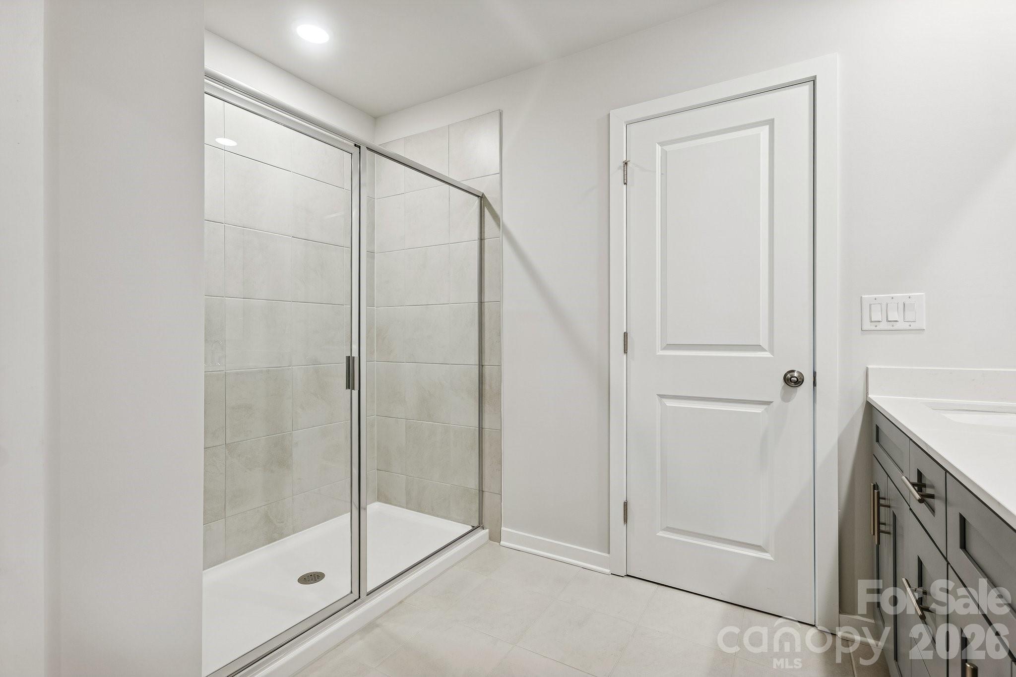 Single Family Residence at 375 Ladue Lane, Salisbury, photo 17 of 24