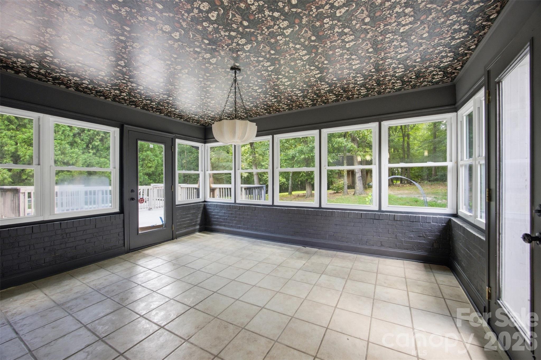 Single Family Residence at 806 Danbrook Circle, Lincolnton, photo 6 of 24