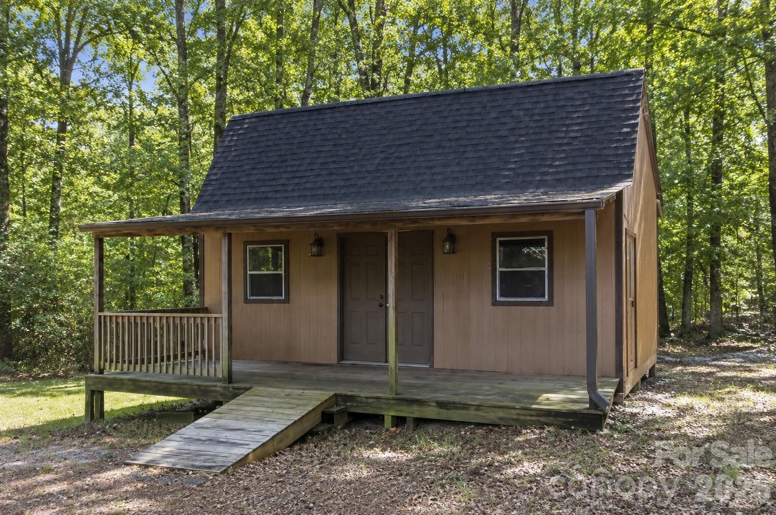 Single Family Residence at 806 Danbrook Circle, Lincolnton, photo 20 of 24