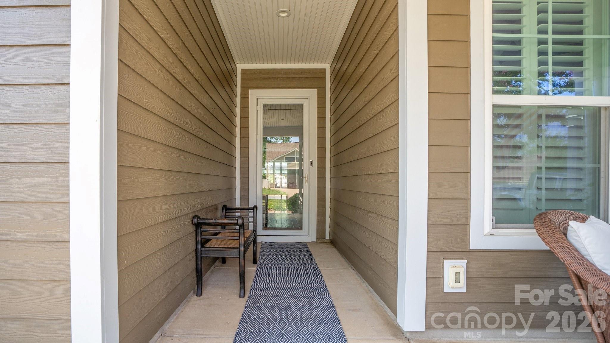 Single Family Residence at 420 Granite Lake Court, Denver, photo 4 of 48