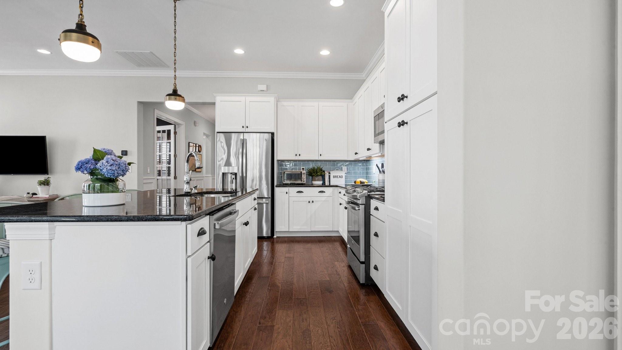 Single Family Residence at 420 Granite Lake Court, Denver, photo 14 of 48