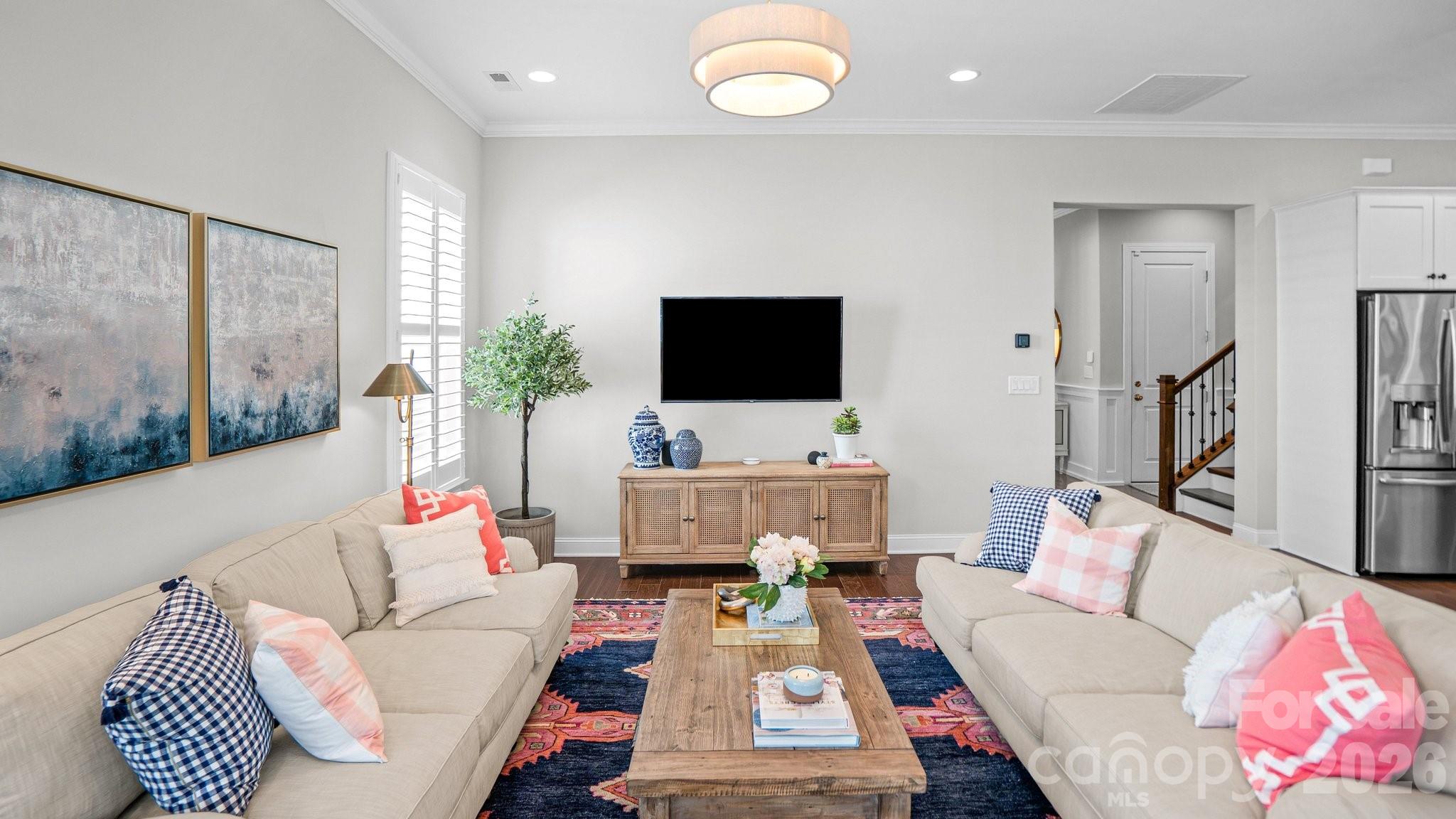 Single Family Residence at 420 Granite Lake Court, Denver, photo 18 of 48
