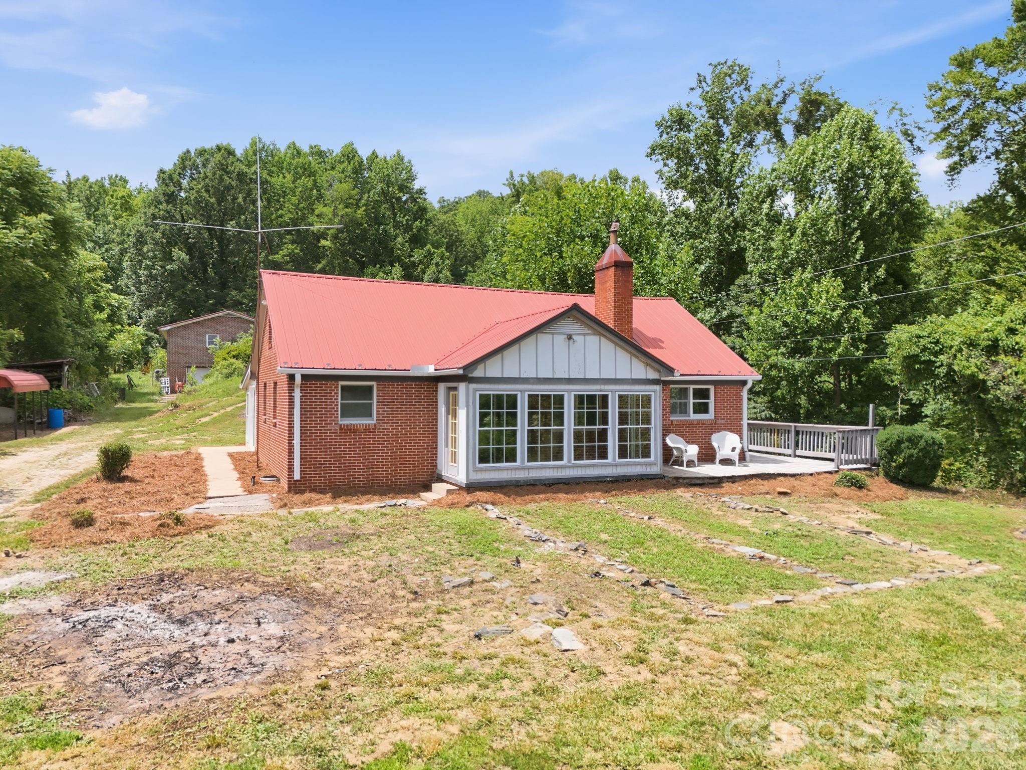 Single Family Residence at 4125 NC 226A None, Marion, photo 3 of 34