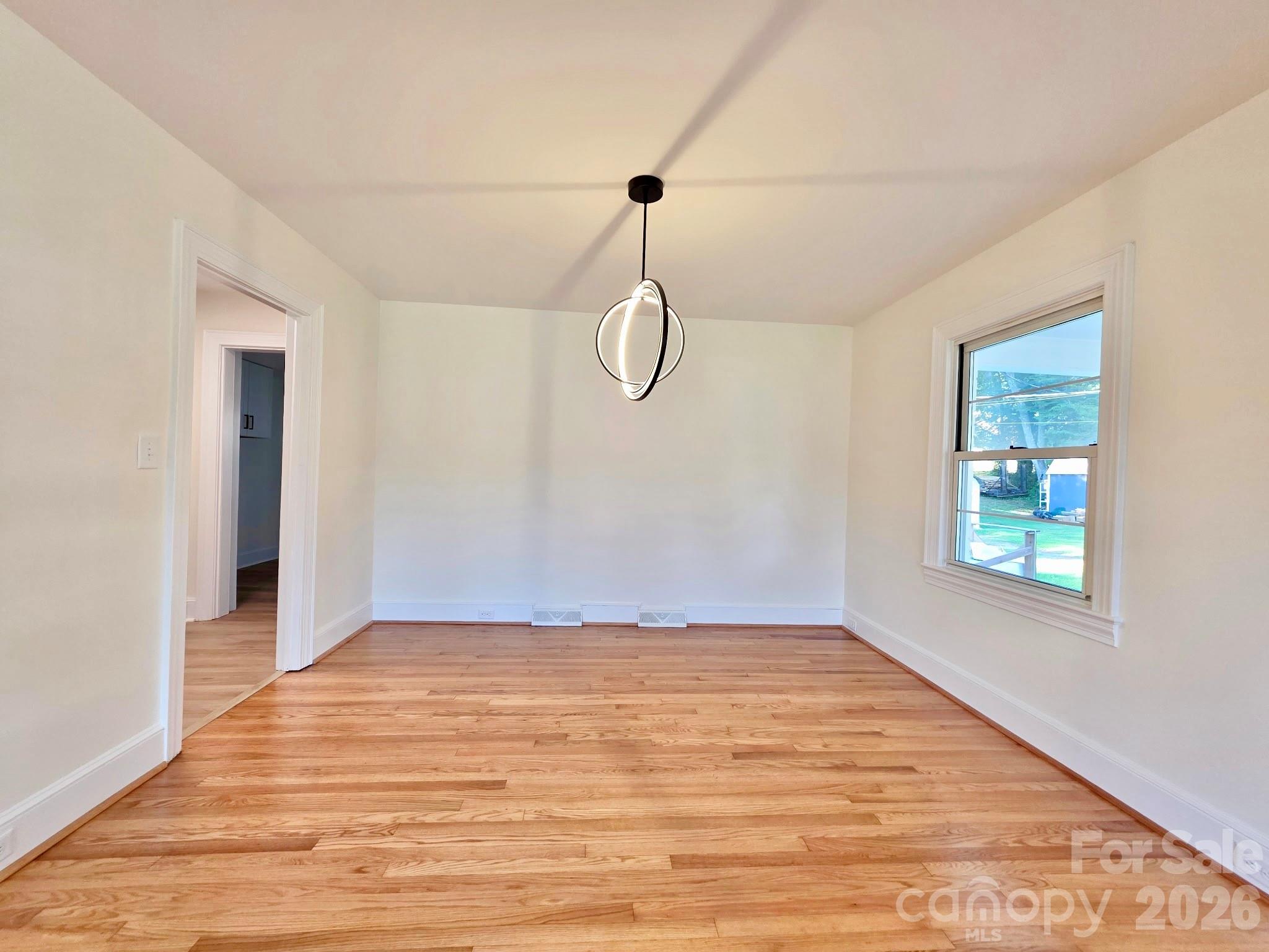 Single Family Residence at 264 3rd Avenue SW, Taylorsville, photo 17 of 36