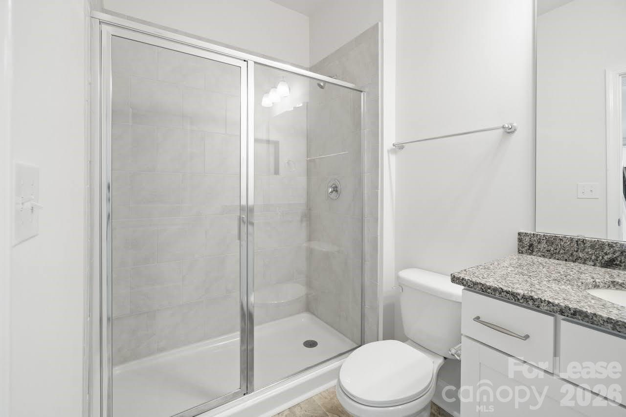 Bath 4 - 1024 Arbury Way, Waxhaw