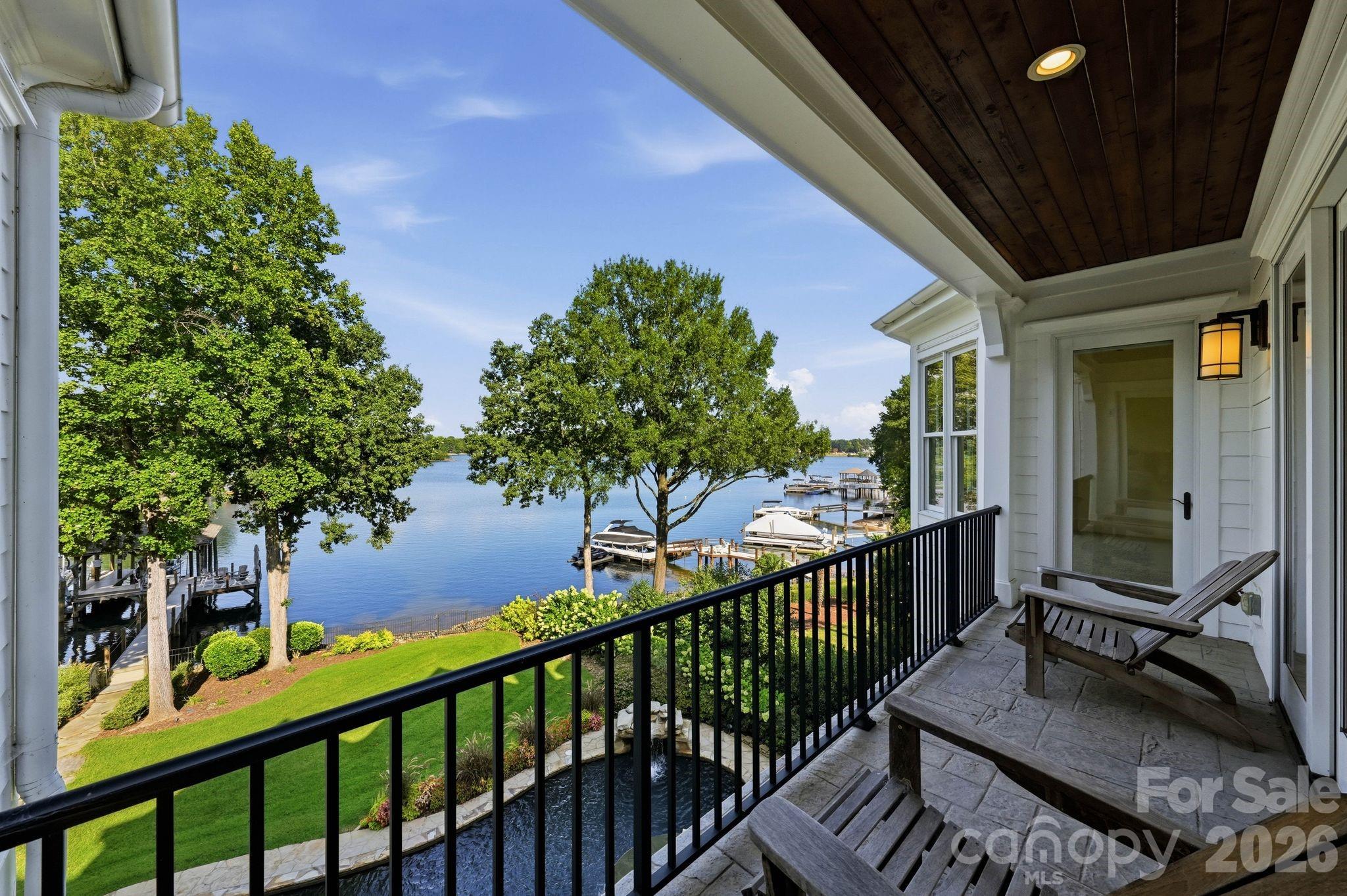 Single Family Residence at 18802 Balmore Pines Lane, Cornelius, photo 24 of 47