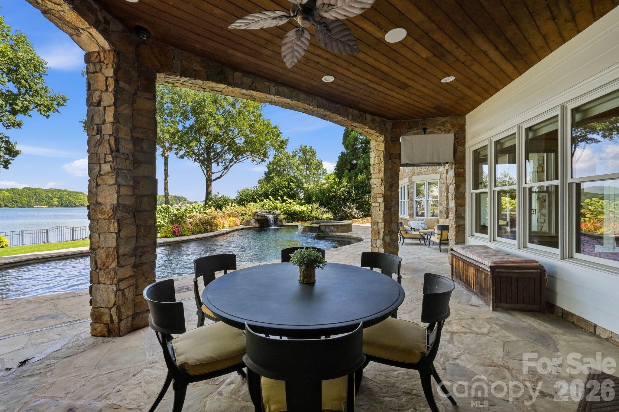 Single Family Residence at 18802 Balmore Pines Lane, Cornelius, photo 36 of 47