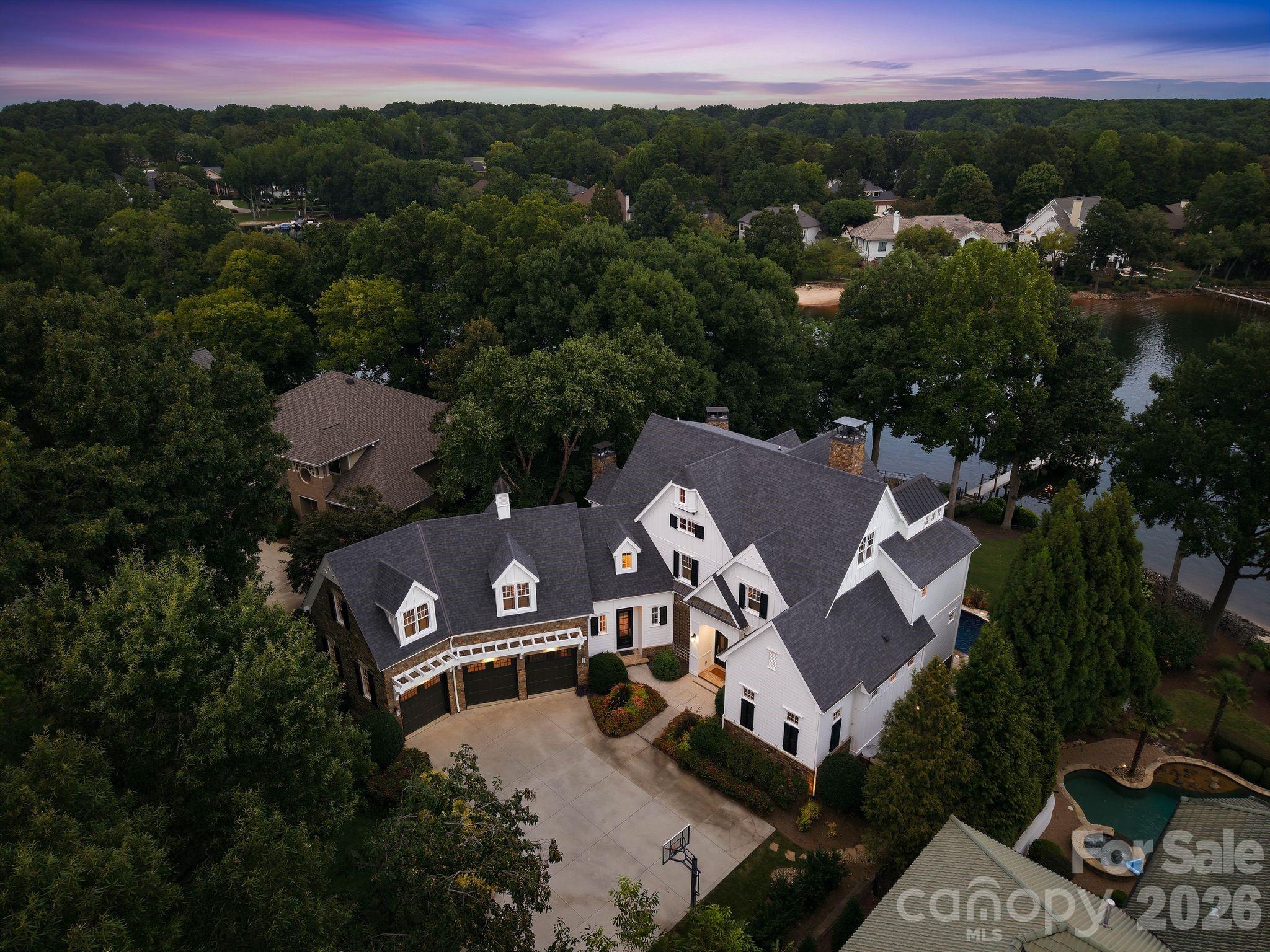 Single Family Residence at 18802 Balmore Pines Lane, Cornelius, photo 47 of 47