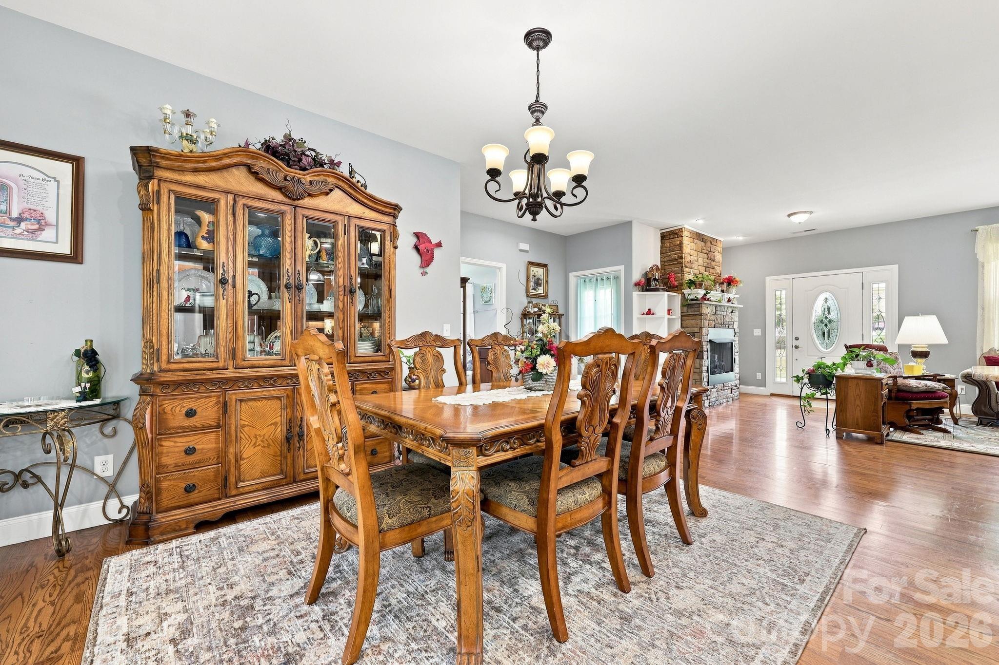 Single Family Residence at 60 Shacoba Lane, Hendersonville, photo 22 of 38