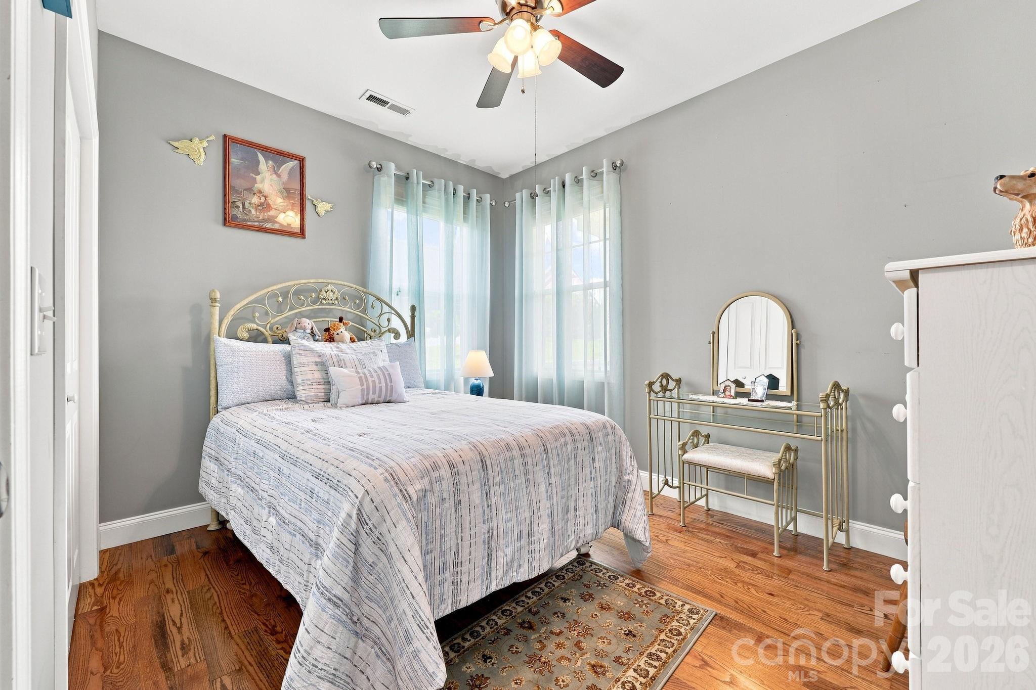 Single Family Residence at 60 Shacoba Lane, Hendersonville, photo 24 of 38