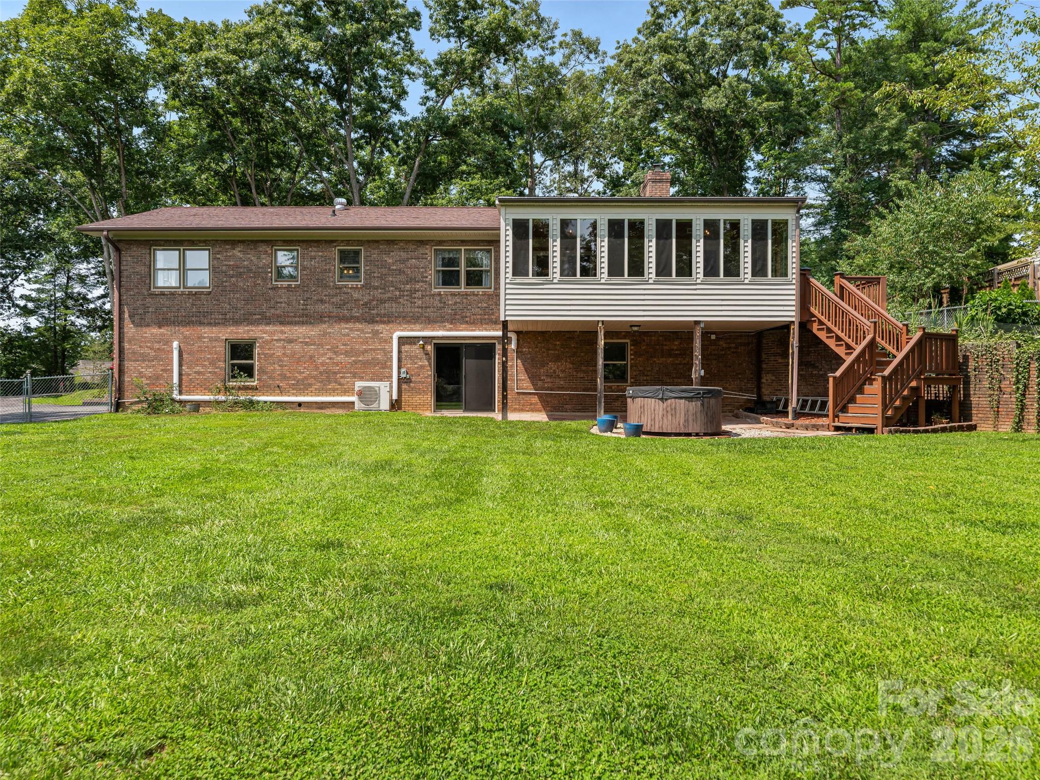Single Family Residence at 38 Chadwick Wade Drive, Asheville, photo 36 of 48