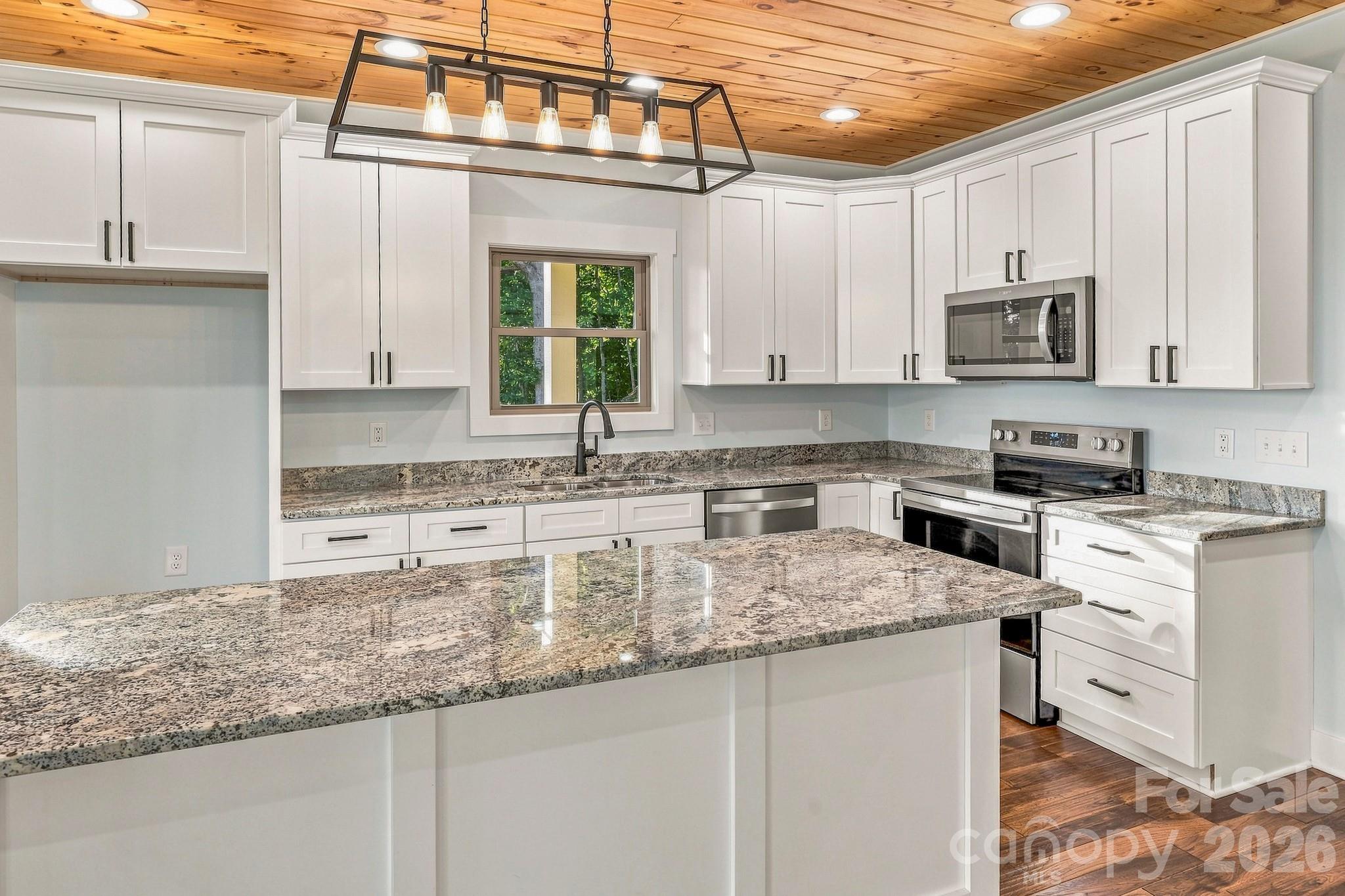 Single Family Residence at 2272 Pinnacle Parkway, Union Mills, photo 13 of 38