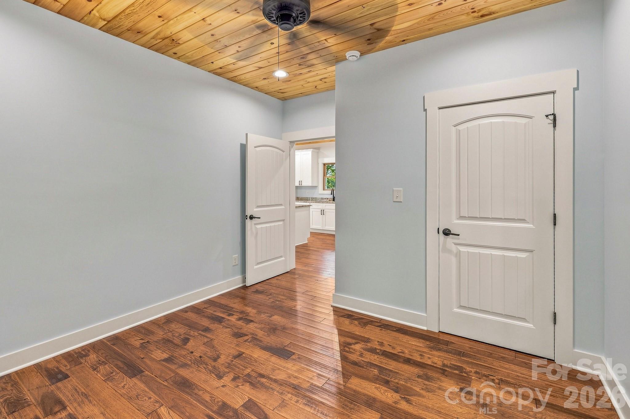 Single Family Residence at 2272 Pinnacle Parkway, Union Mills, photo 18 of 38