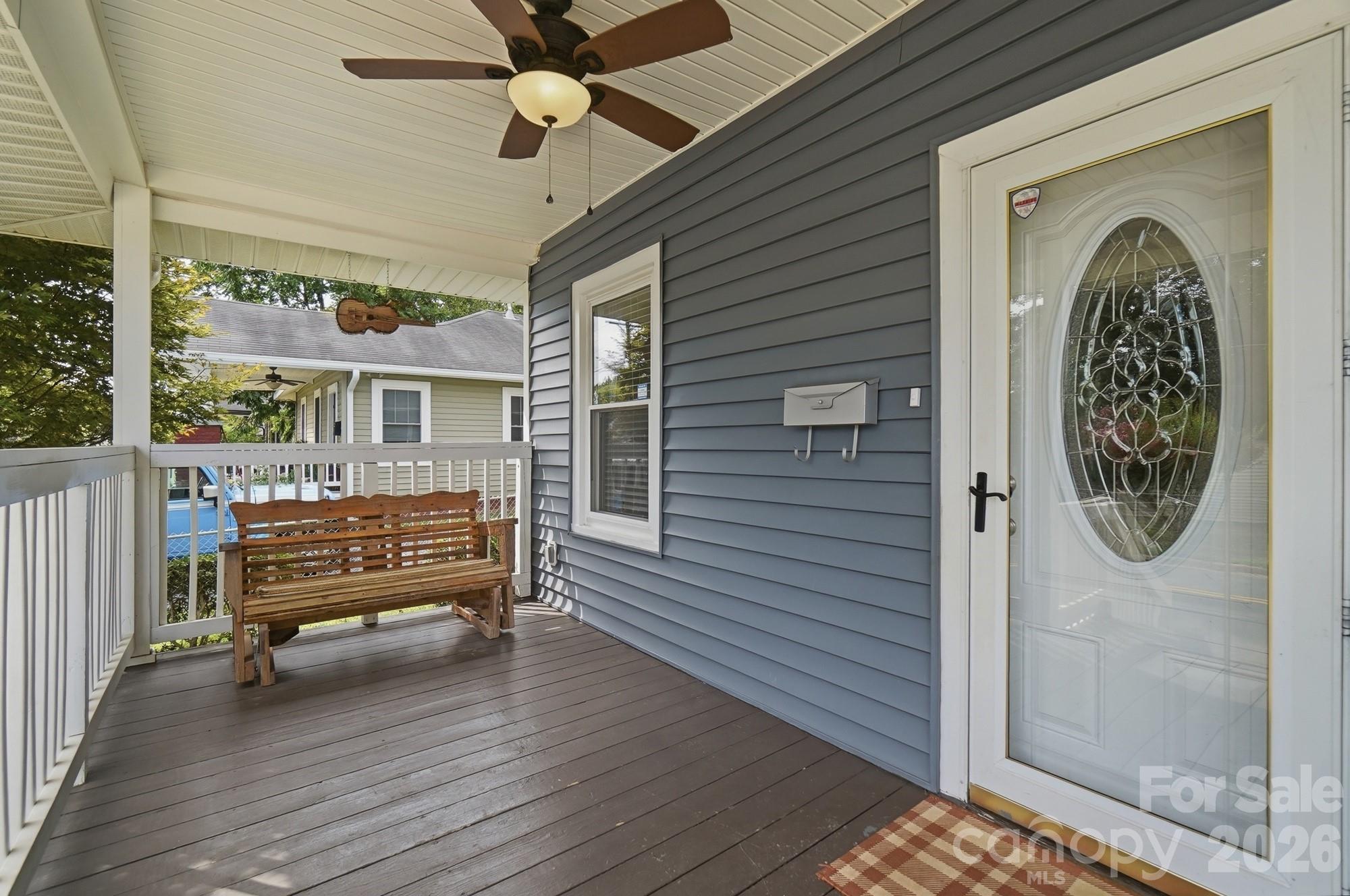 Single Family Residence at 412 Link Street, Fort Mill, photo 5 of 39