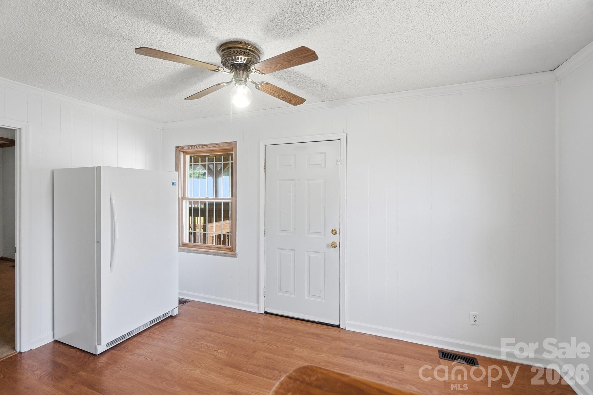 Single Family Residence at 412 Link Street, Fort Mill, photo 29 of 39