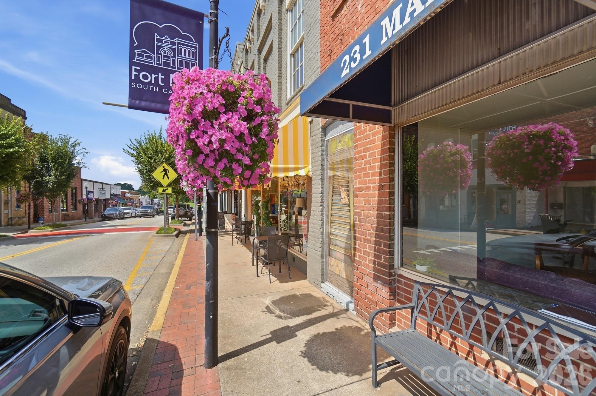 Walk down and enjoy quaint downtown Fort Mill, SC! - 412 Link Street, Fort Mill