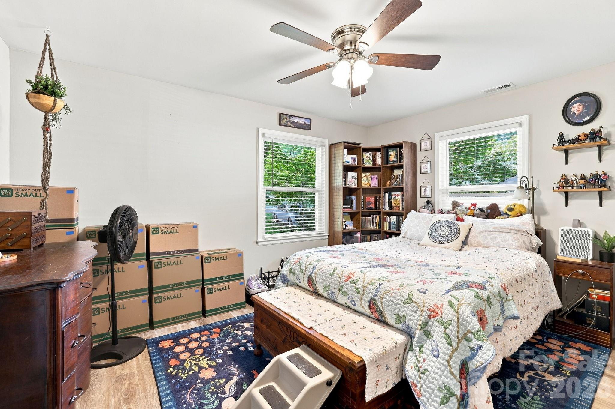 Single Family Residence at 1053 Christopher Circle, Rock Hill, photo 21 of 46