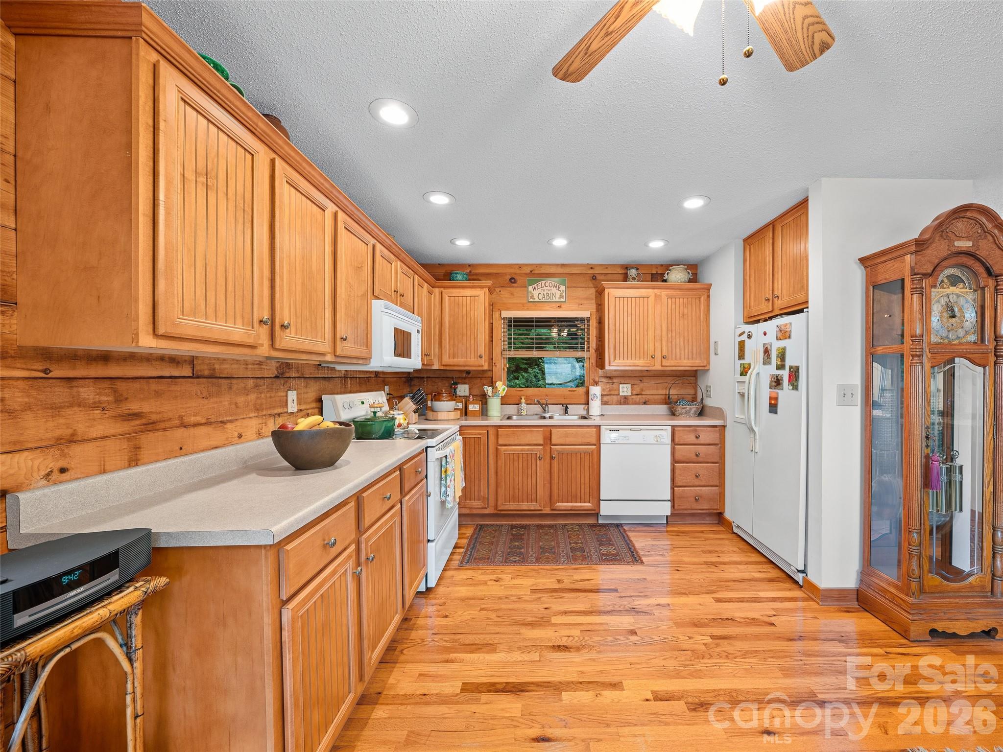 Single Family Residence at 185 Blue Bird Lane, Spruce Pine, photo 11 of 42