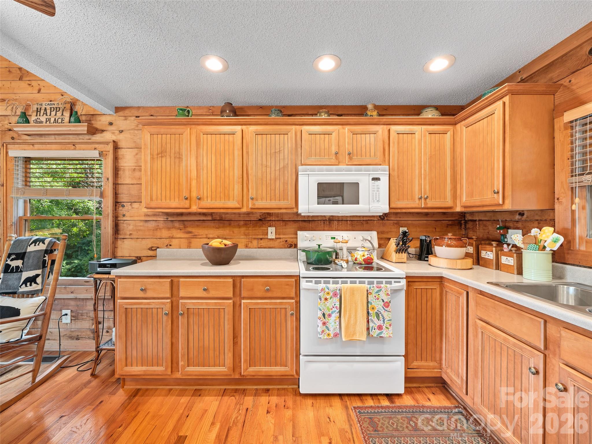 Single Family Residence at 185 Blue Bird Lane, Spruce Pine, photo 12 of 42