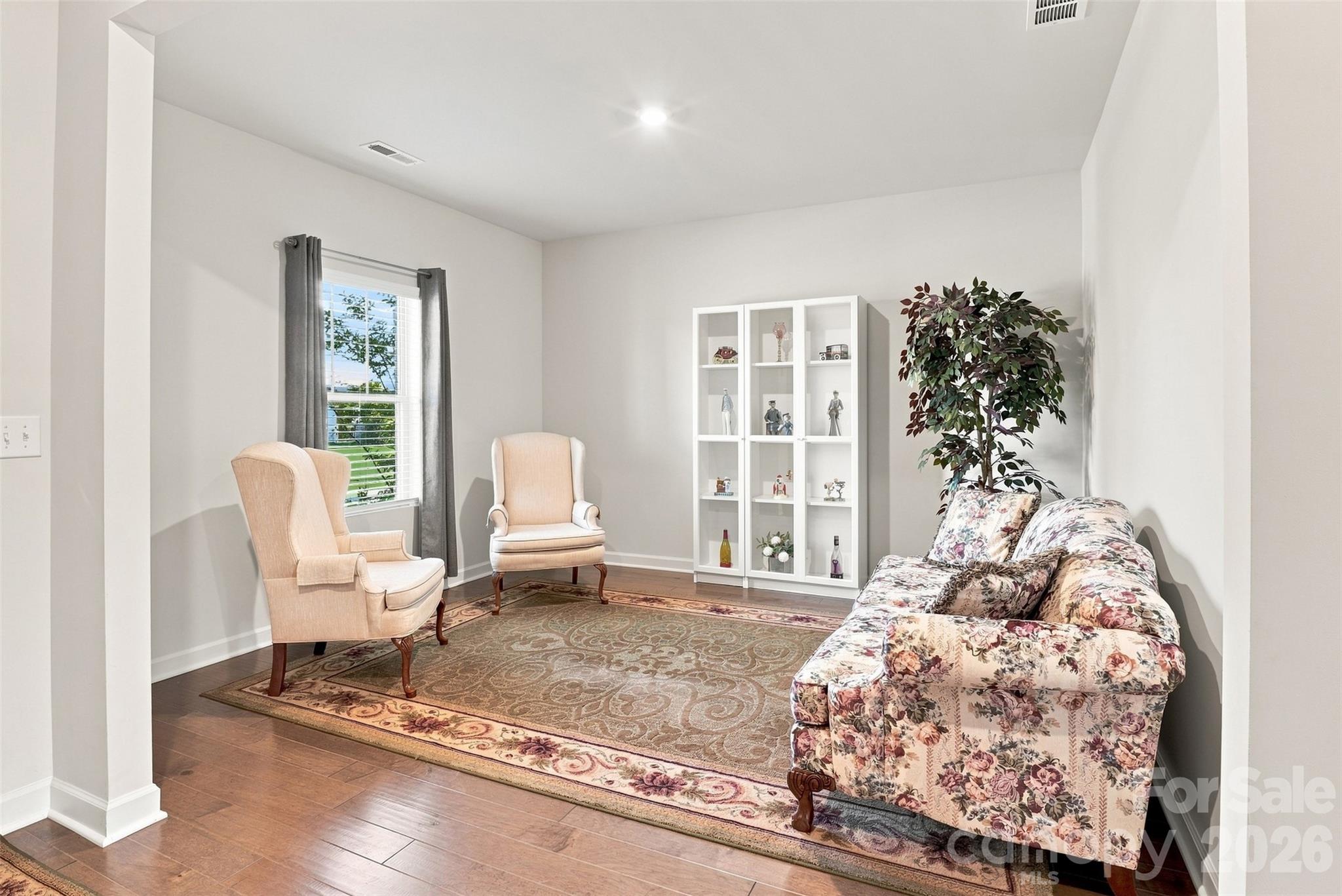 Single Family Residence at 11416 Solstice Way, Huntersville, photo 10 of 36