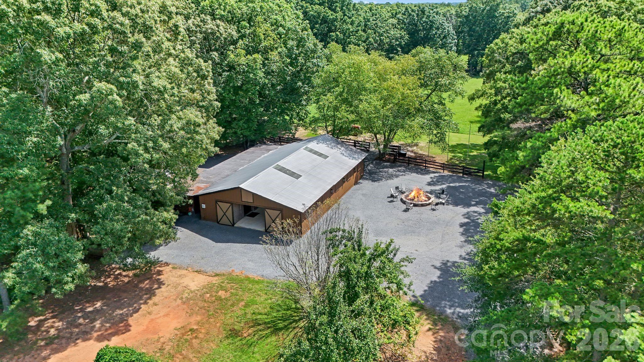 Single Family Residence at 1795 Faires Road, Rock Hill, photo 12 of 48