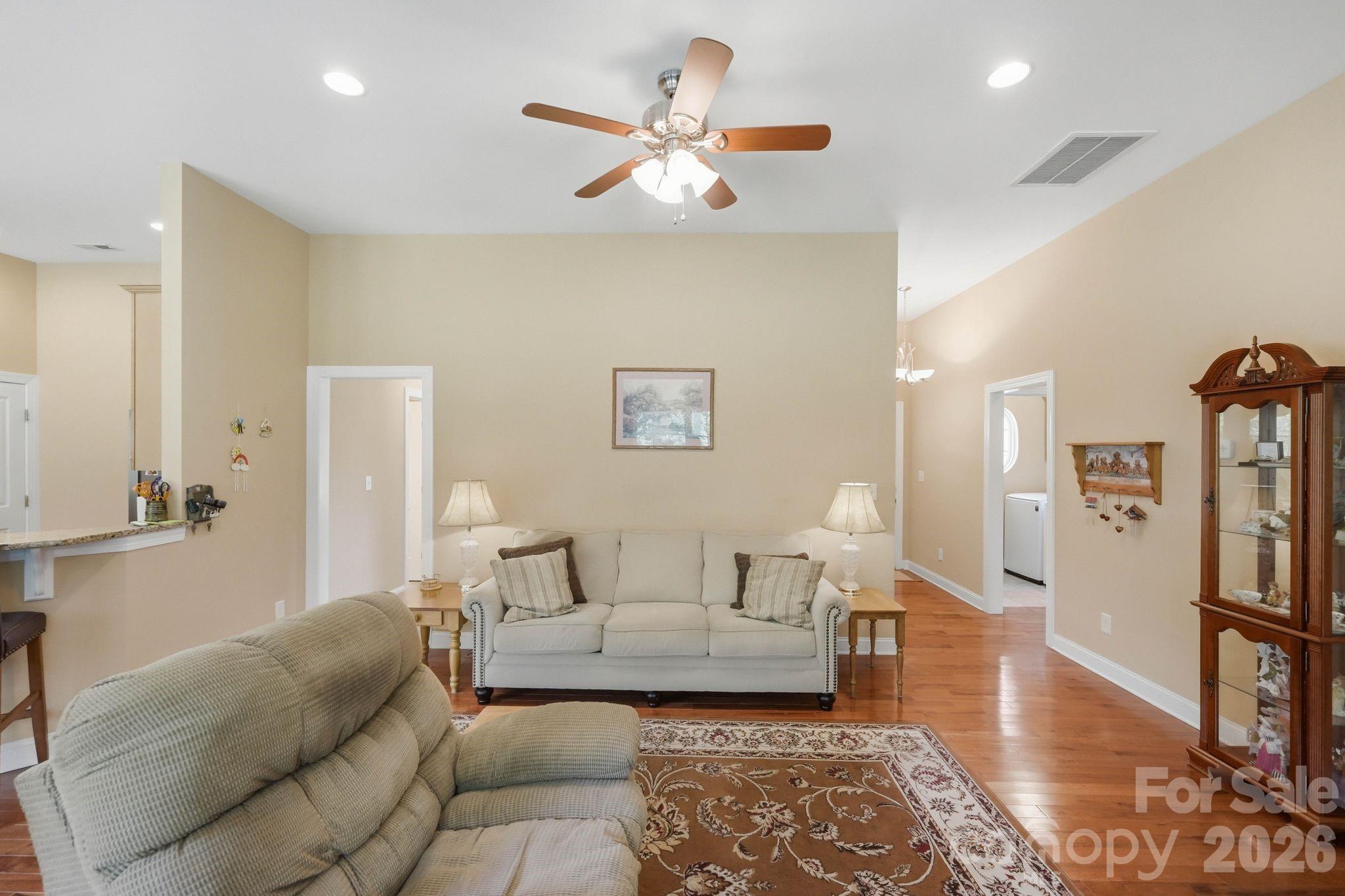 Single Family Residence at 107 E Vista View Place, Mooresville, photo 19 of 46