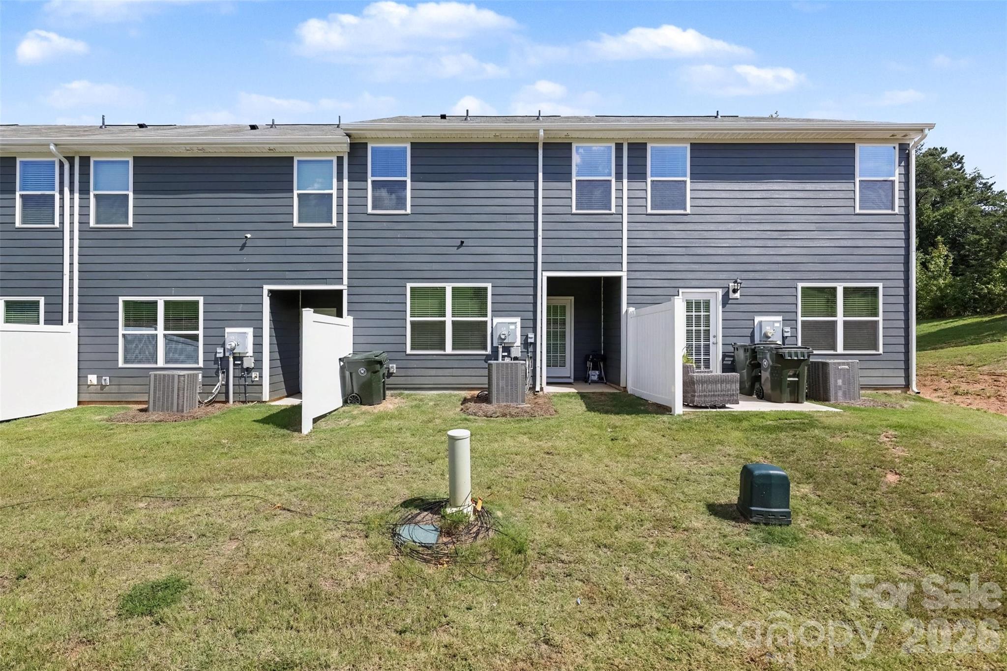 Townhouse at 760 Wagon Cross Court, York, photo 31 of 32