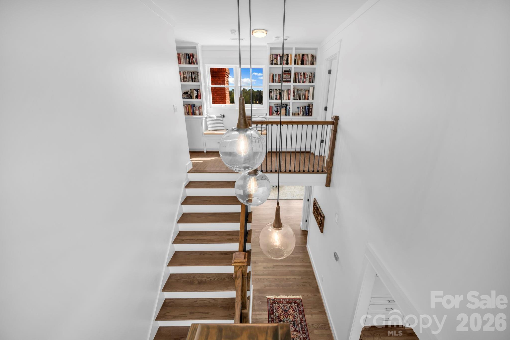 2 story foyer w/ hanging decorative ball light fixtures - 1260 Beaver Island Trail Road, Walnut Cove