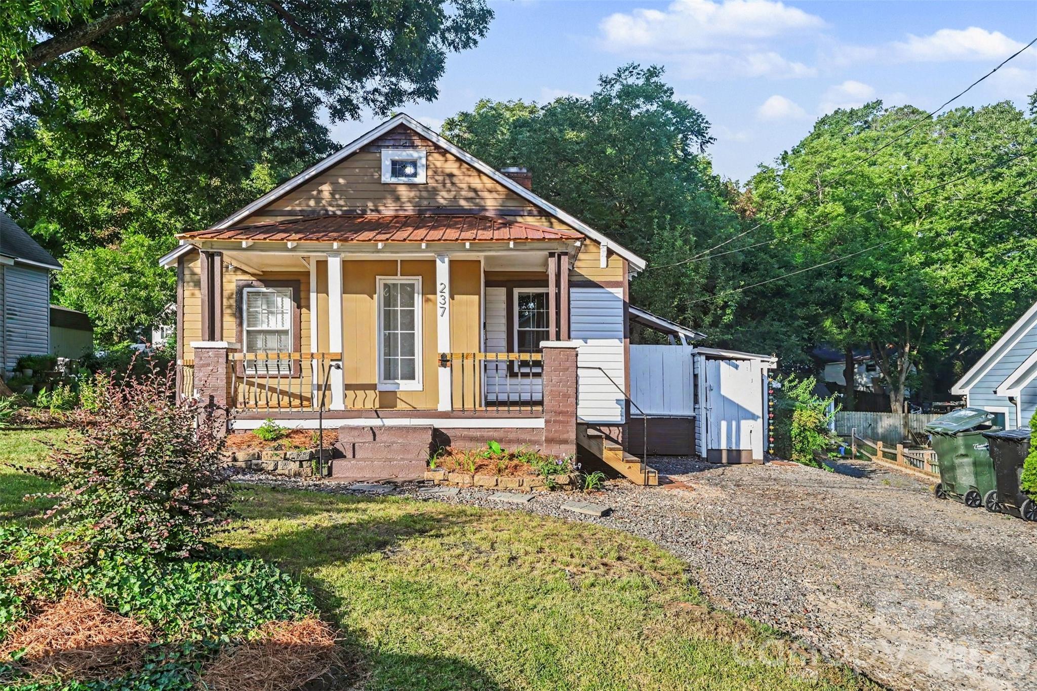 Single Family Residence at 237 Simpson Drive NE, Concord, photo 2 of 27
