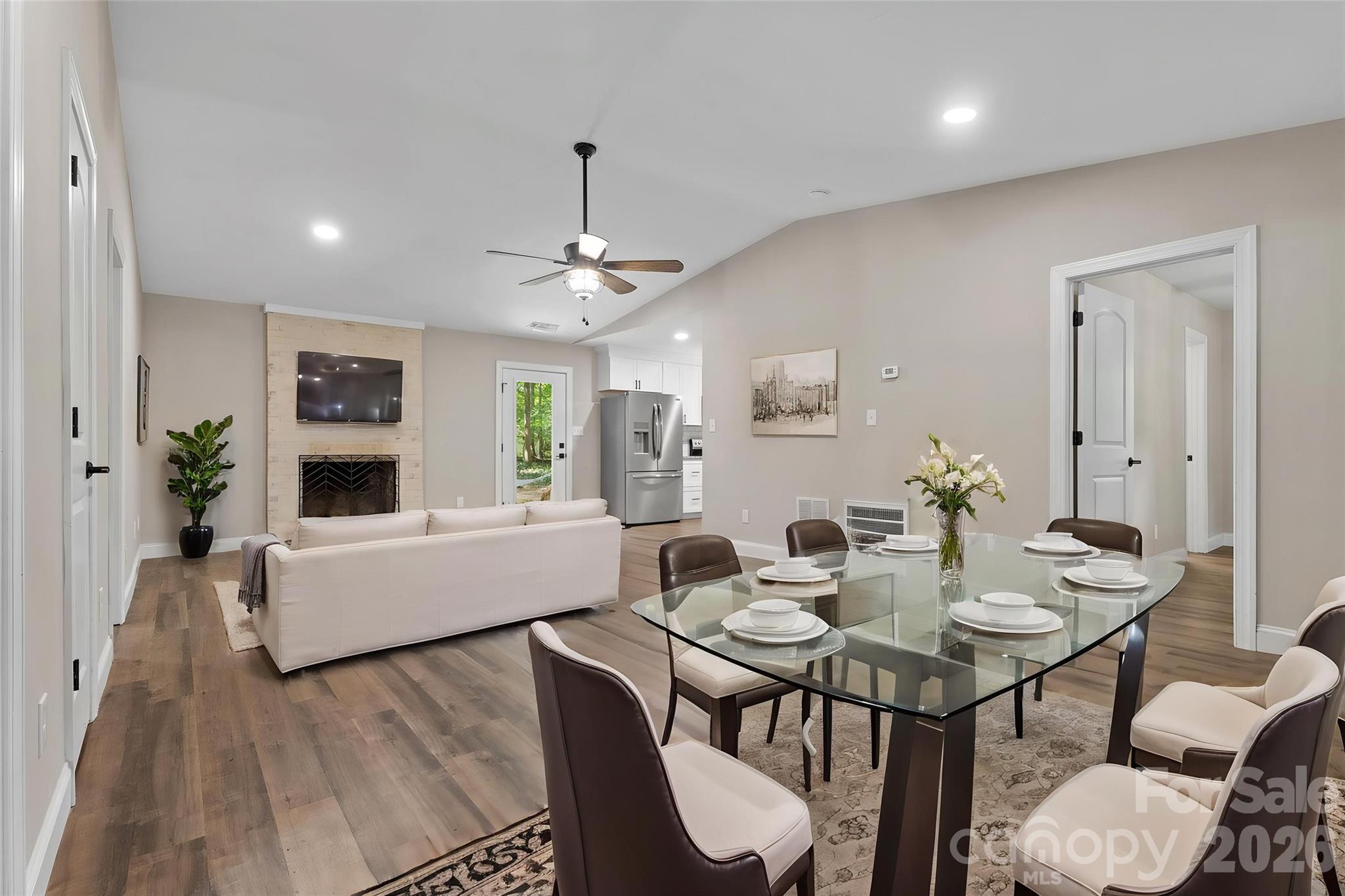 Single Family Residence at 317 Jackson Place, Matthews, photo 5 of 36