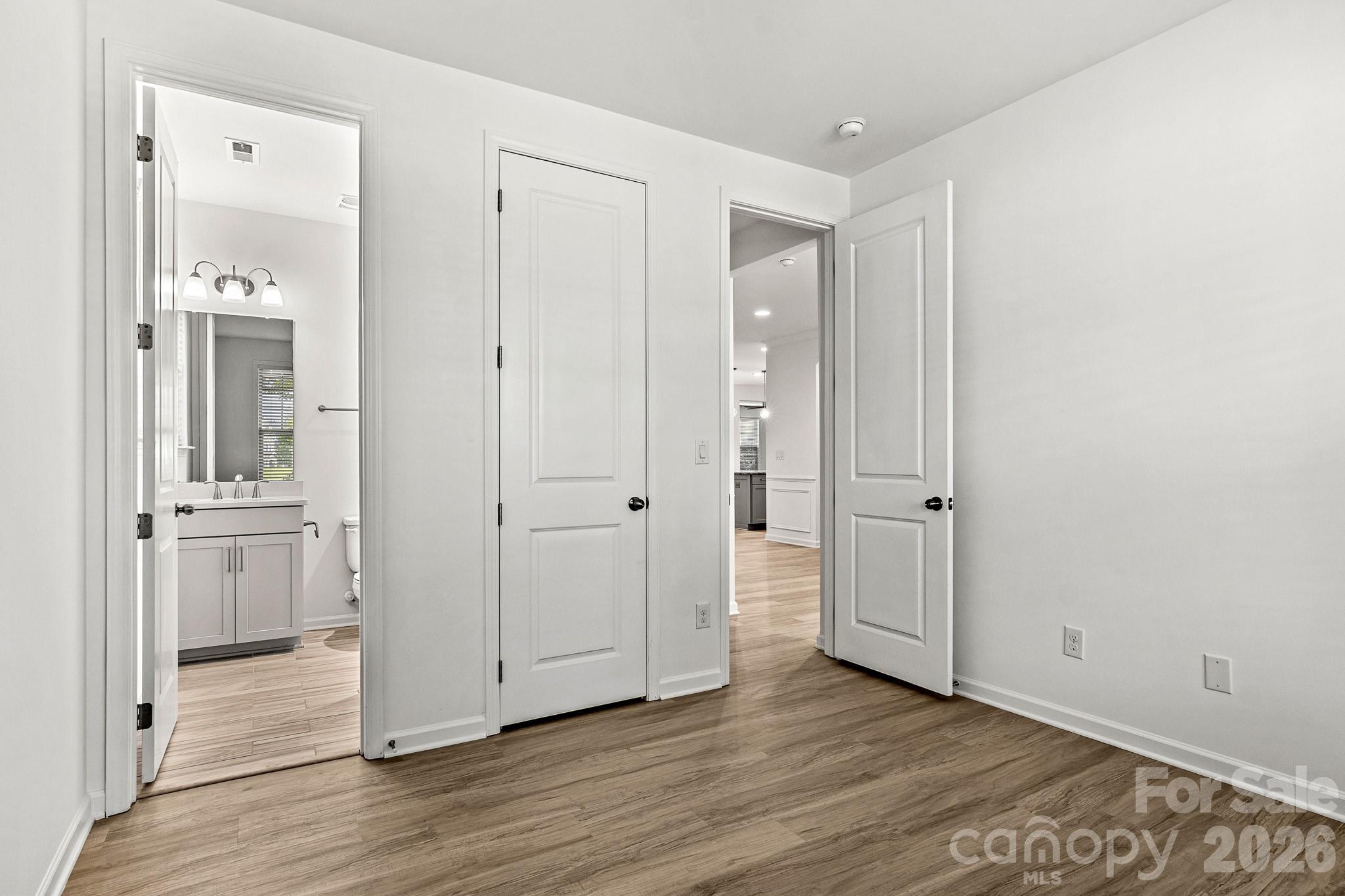 Single Family Residence at 2609 Suffolk Place, Fort Mill, photo 11 of 47