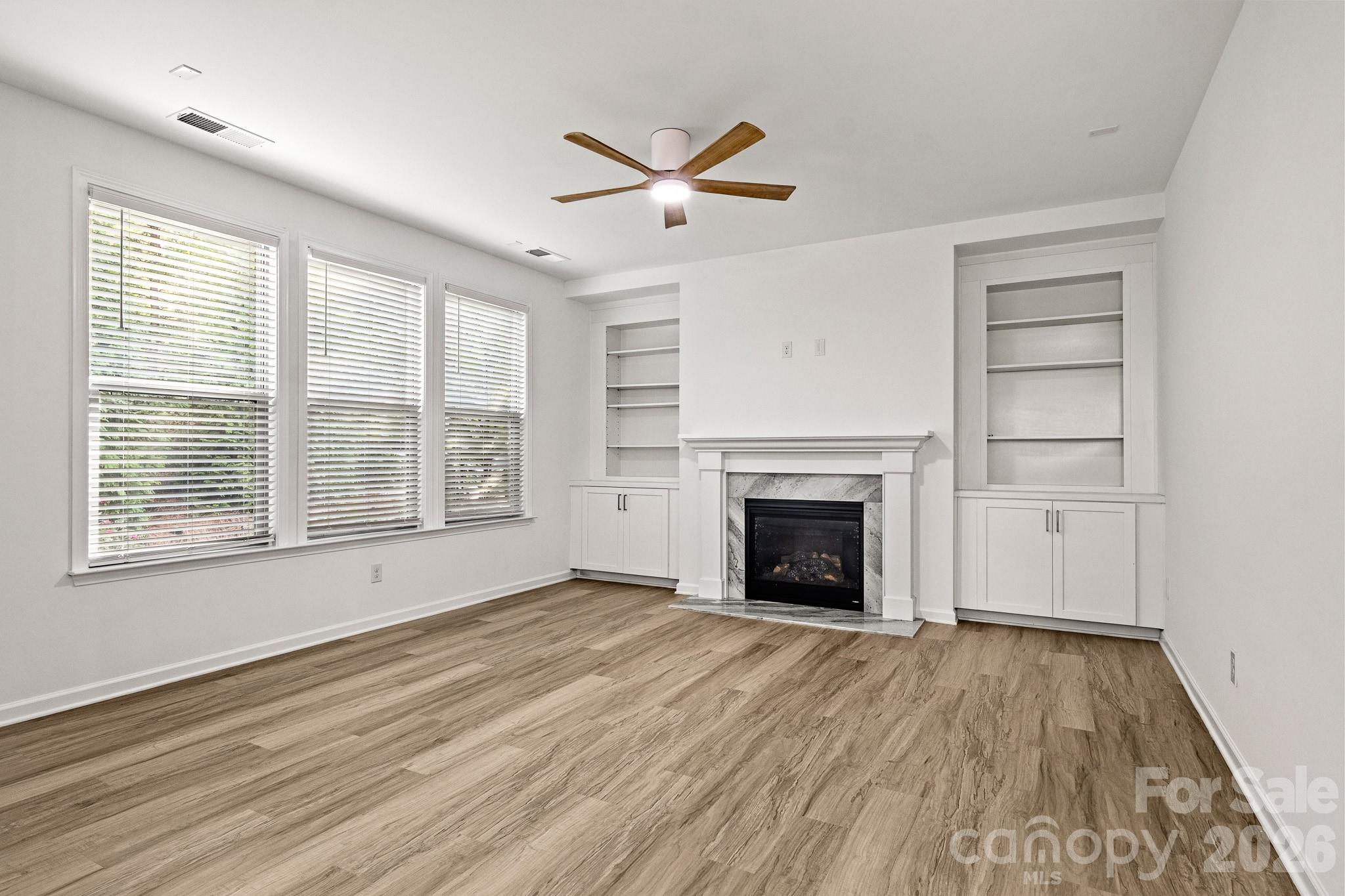 Single Family Residence at 2609 Suffolk Place, Fort Mill, photo 24 of 47