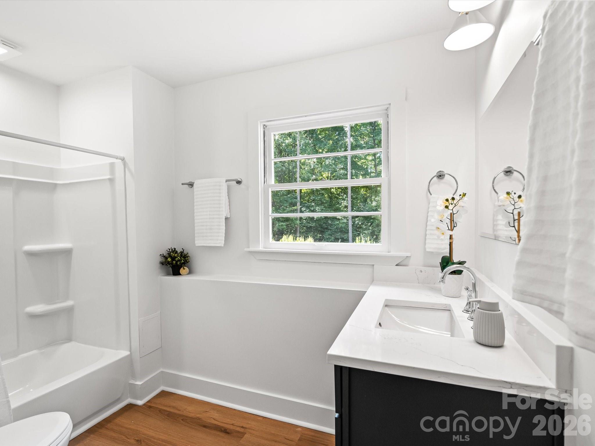 Single Family Residence at 2532 Sam Newell Road, Matthews, photo 29 of 48