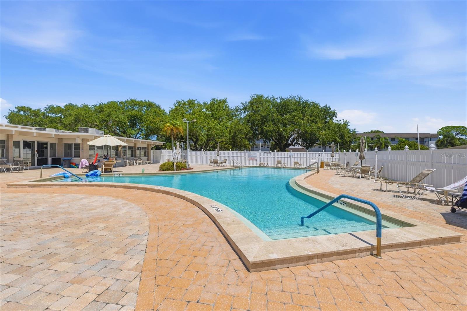 Heated Pool To Enjoy in the Cooler Months. - 9940 47TH AVE N #216, ST PETERSBURG