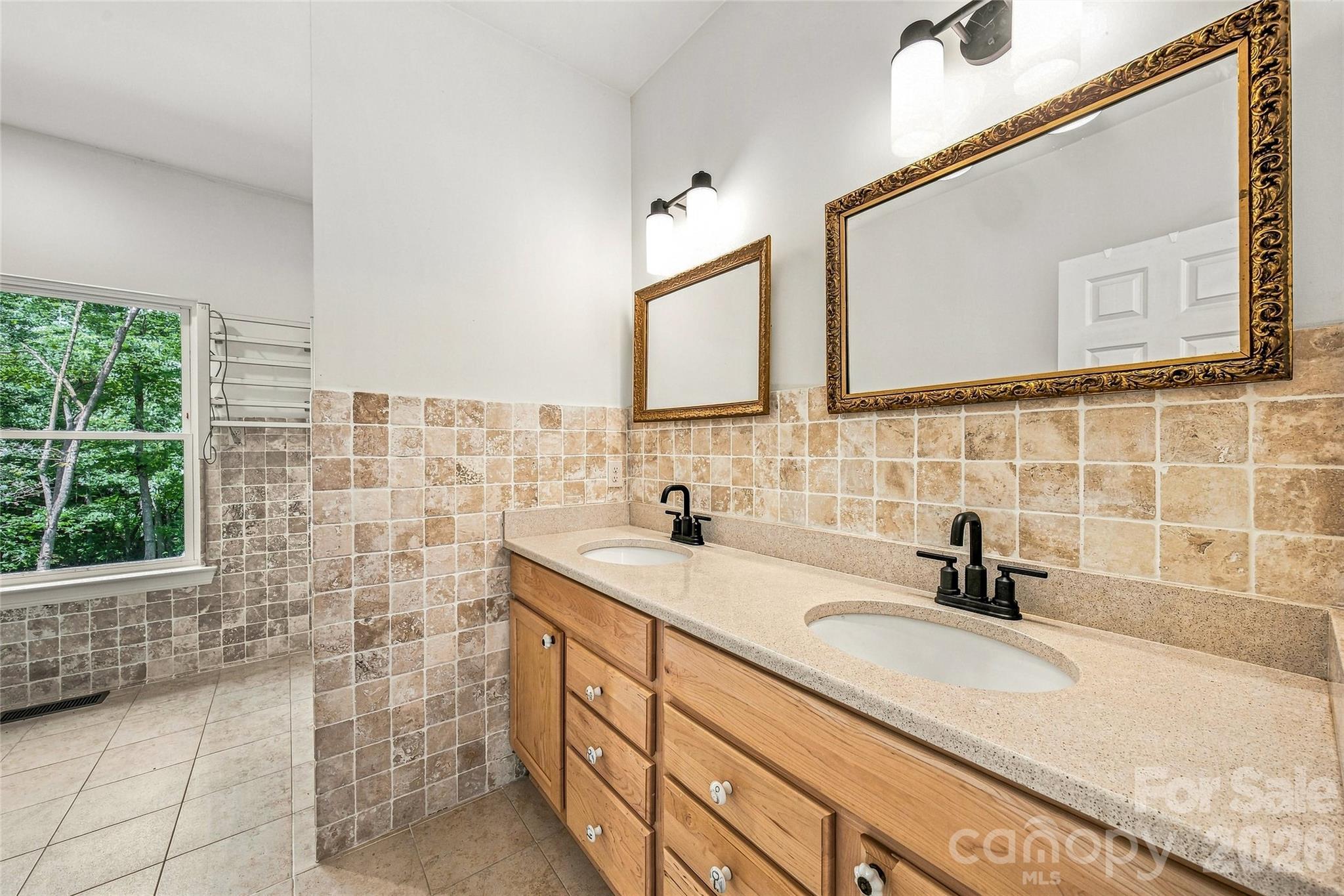 Primary bath with dual vanity - 820 Merrills Cove Road, Asheville