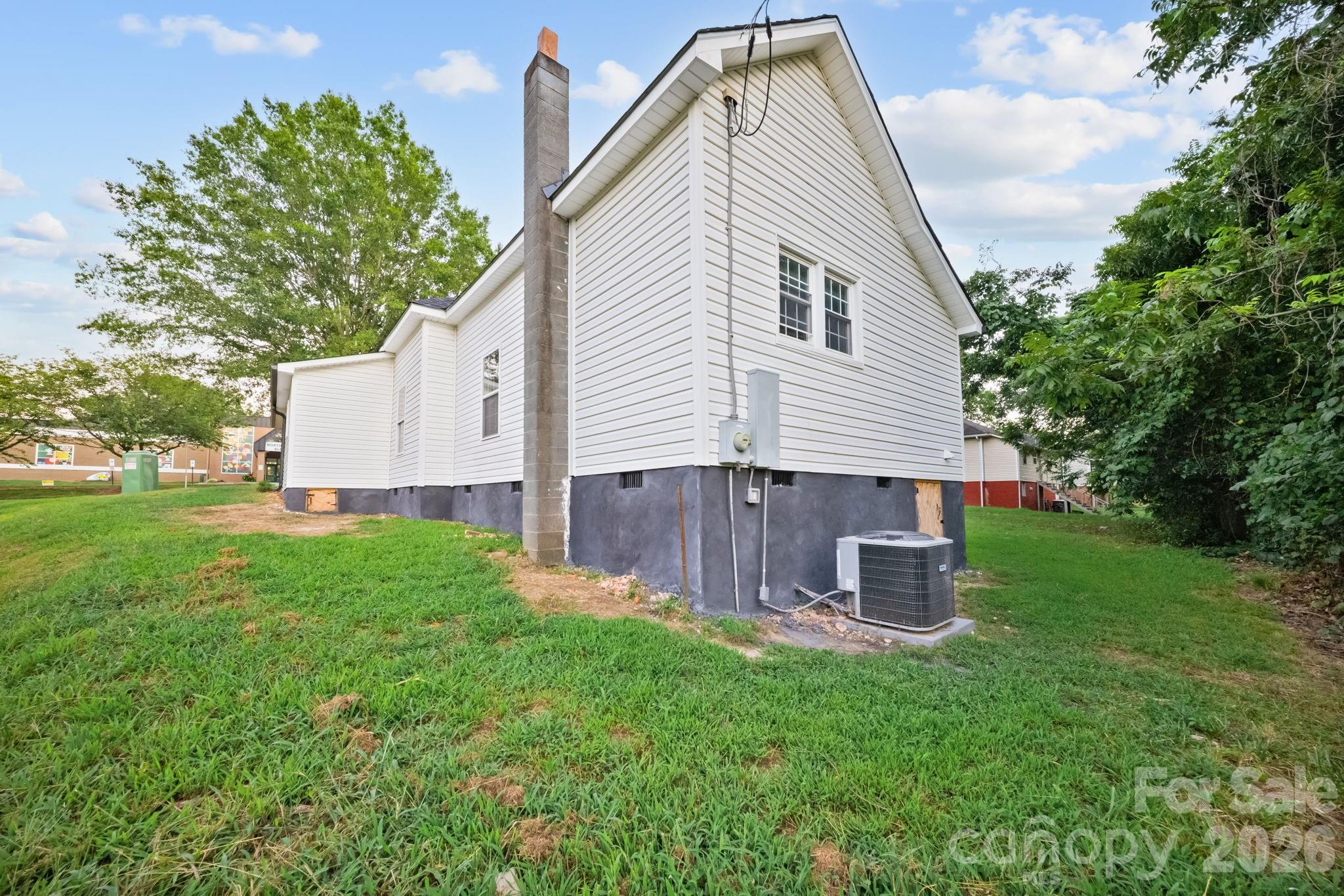 Single Family Residence at 807 N Walnut Street, Kannapolis, photo 24 of 24