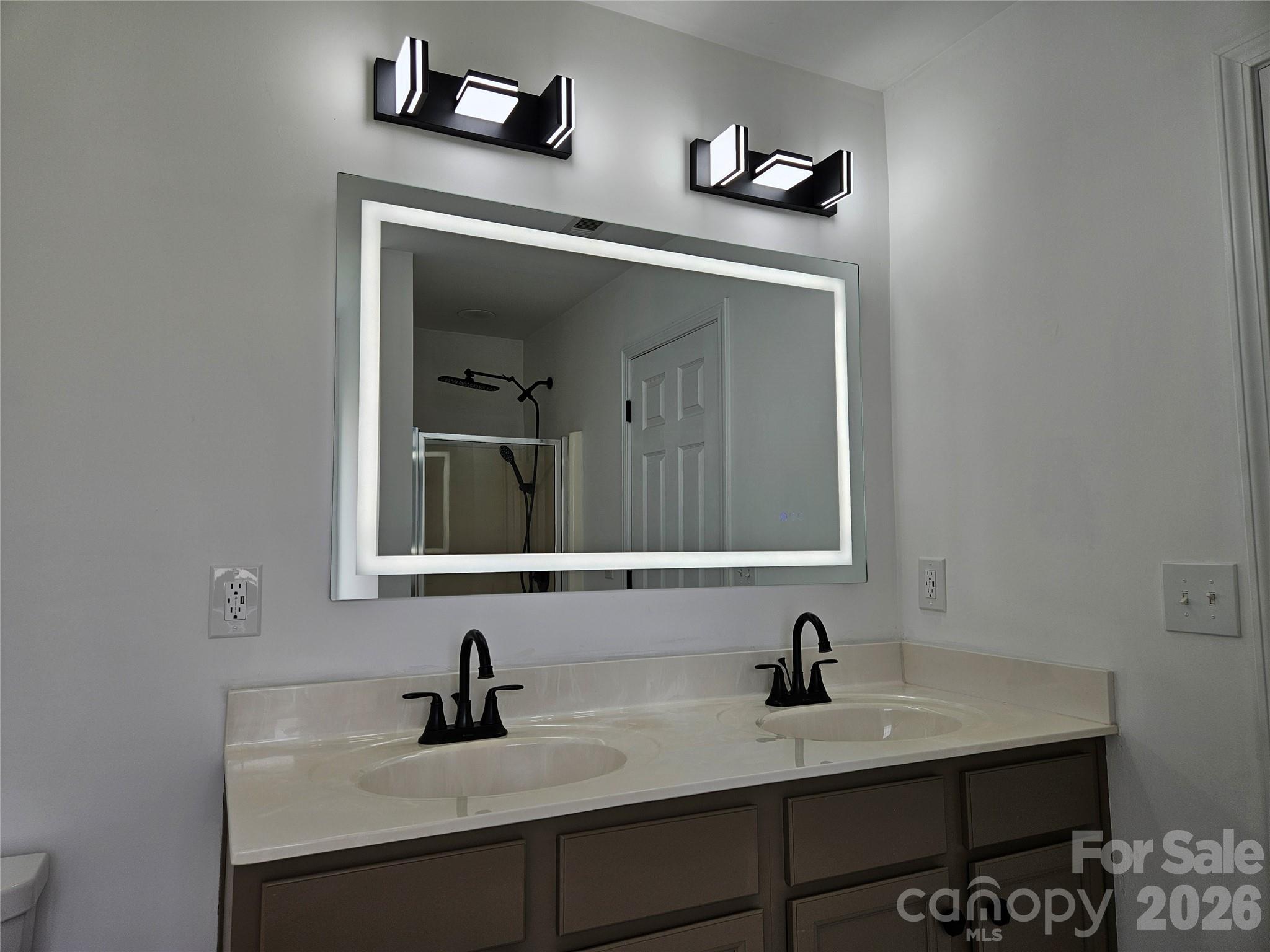 Townhouse at 12028 Stratfield Place Circle, Pineville, photo 23 of 48