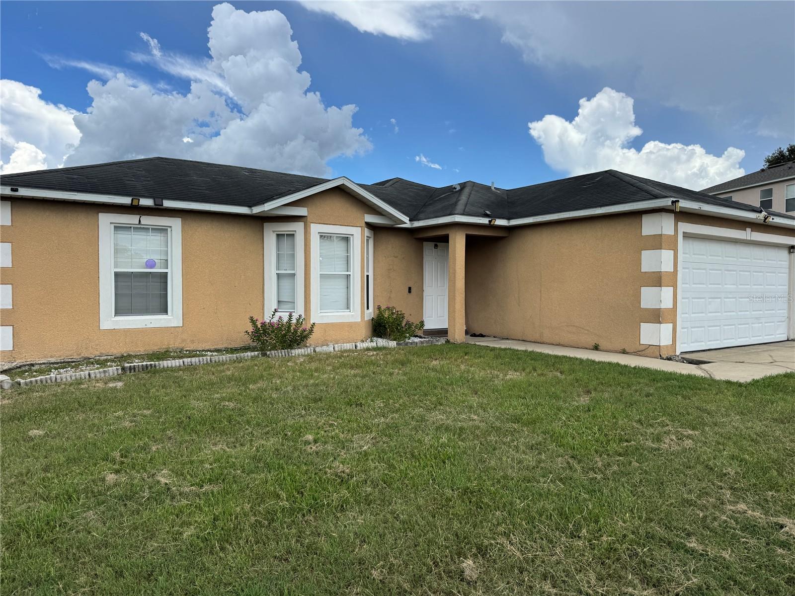 609 KISSIMMEE LN
