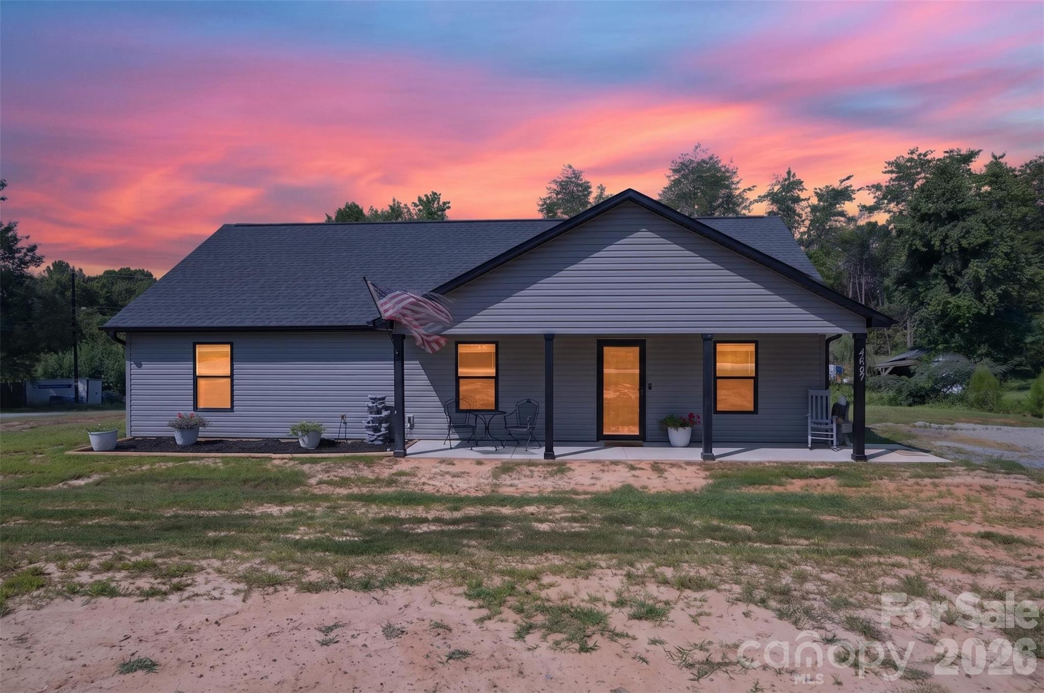 Single Family Residence at 4807 Stratford Lane, Denver, photo 5 of 44