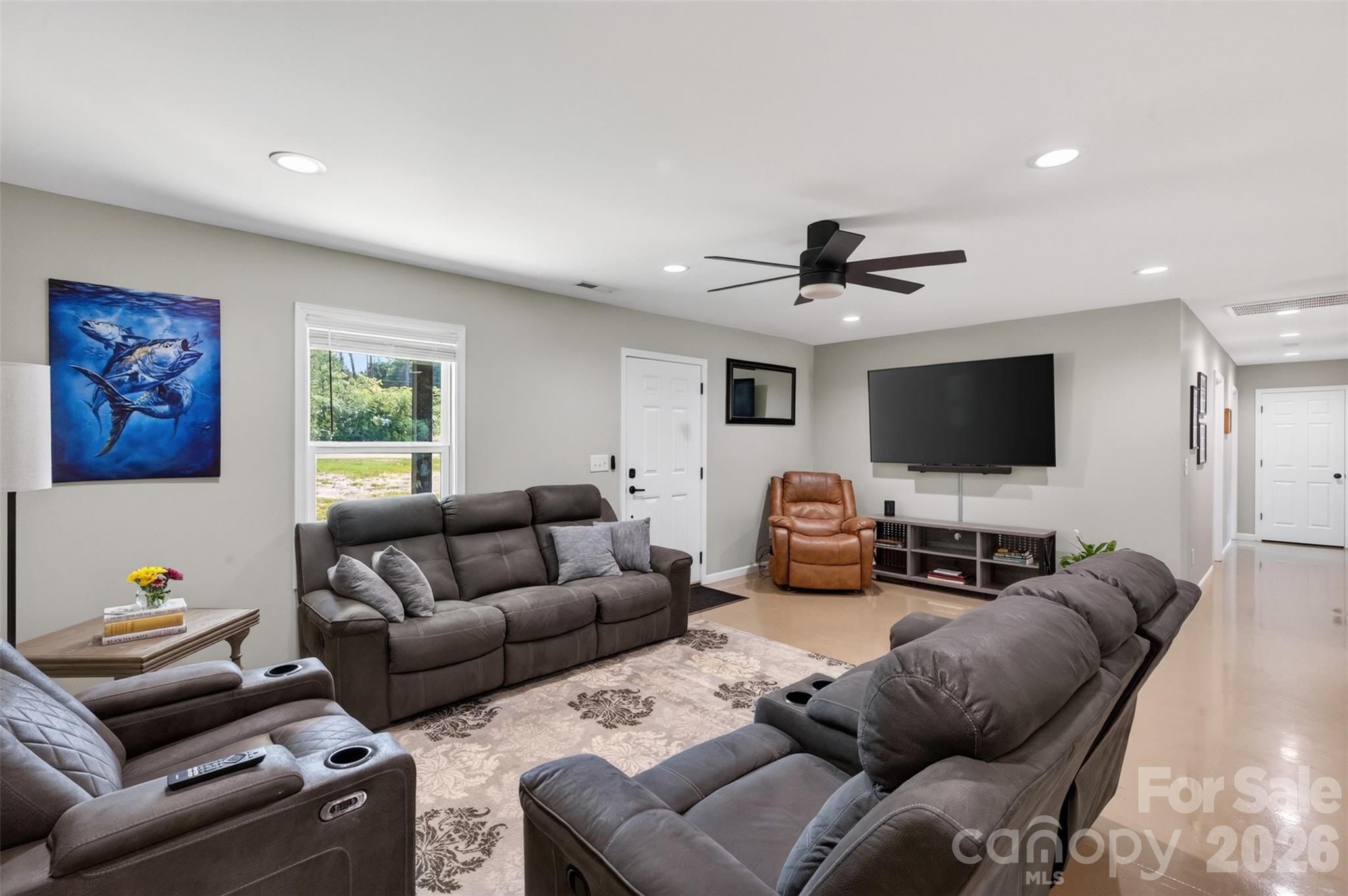 Single Family Residence at 4807 Stratford Lane, Denver, photo 13 of 44