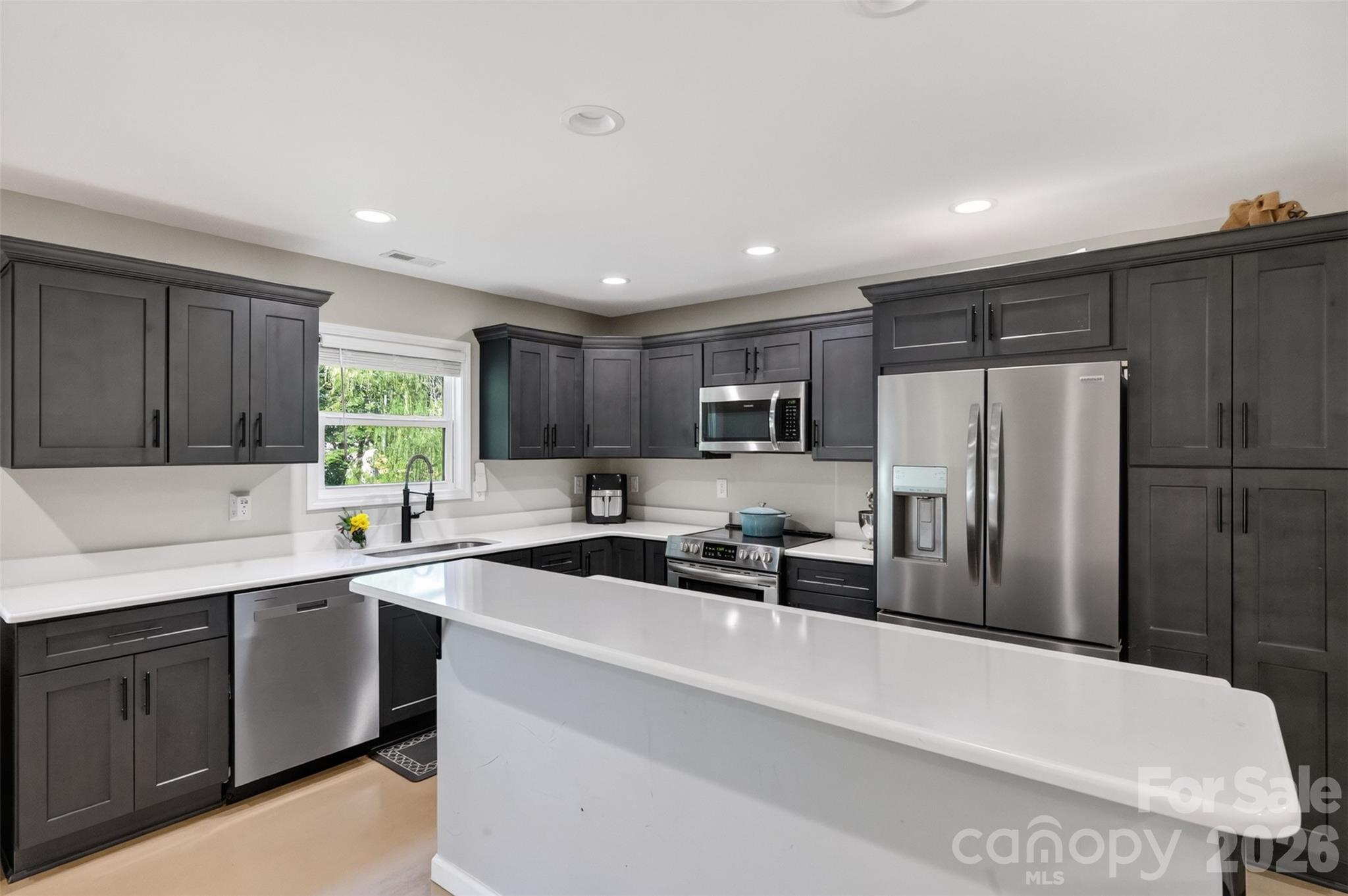 Single Family Residence at 4807 Stratford Lane, Denver, photo 20 of 44