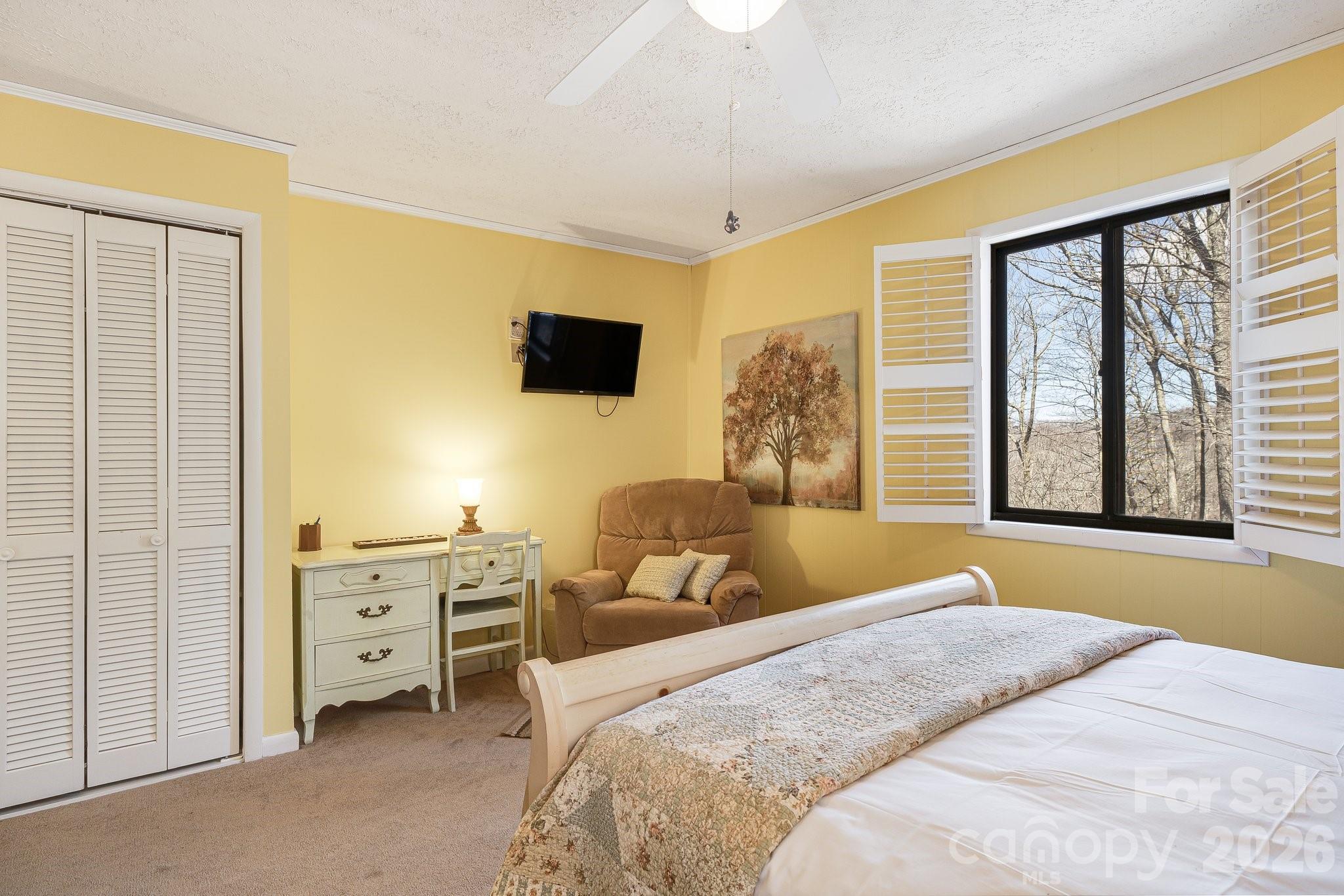 Single Family Residence at 170 Lucas Lane, Mars Hill, photo 13 of 24