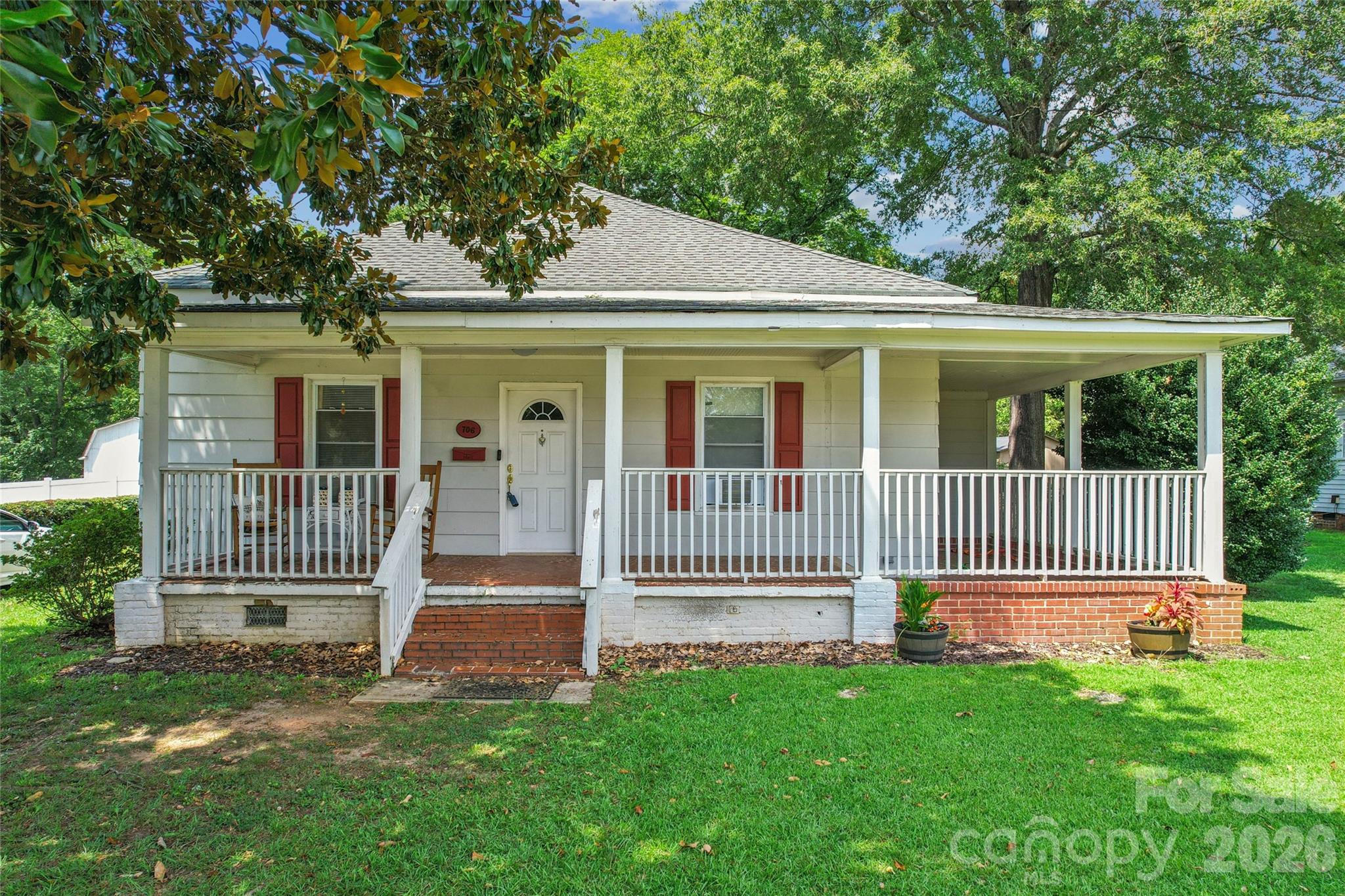 706 S Main Street