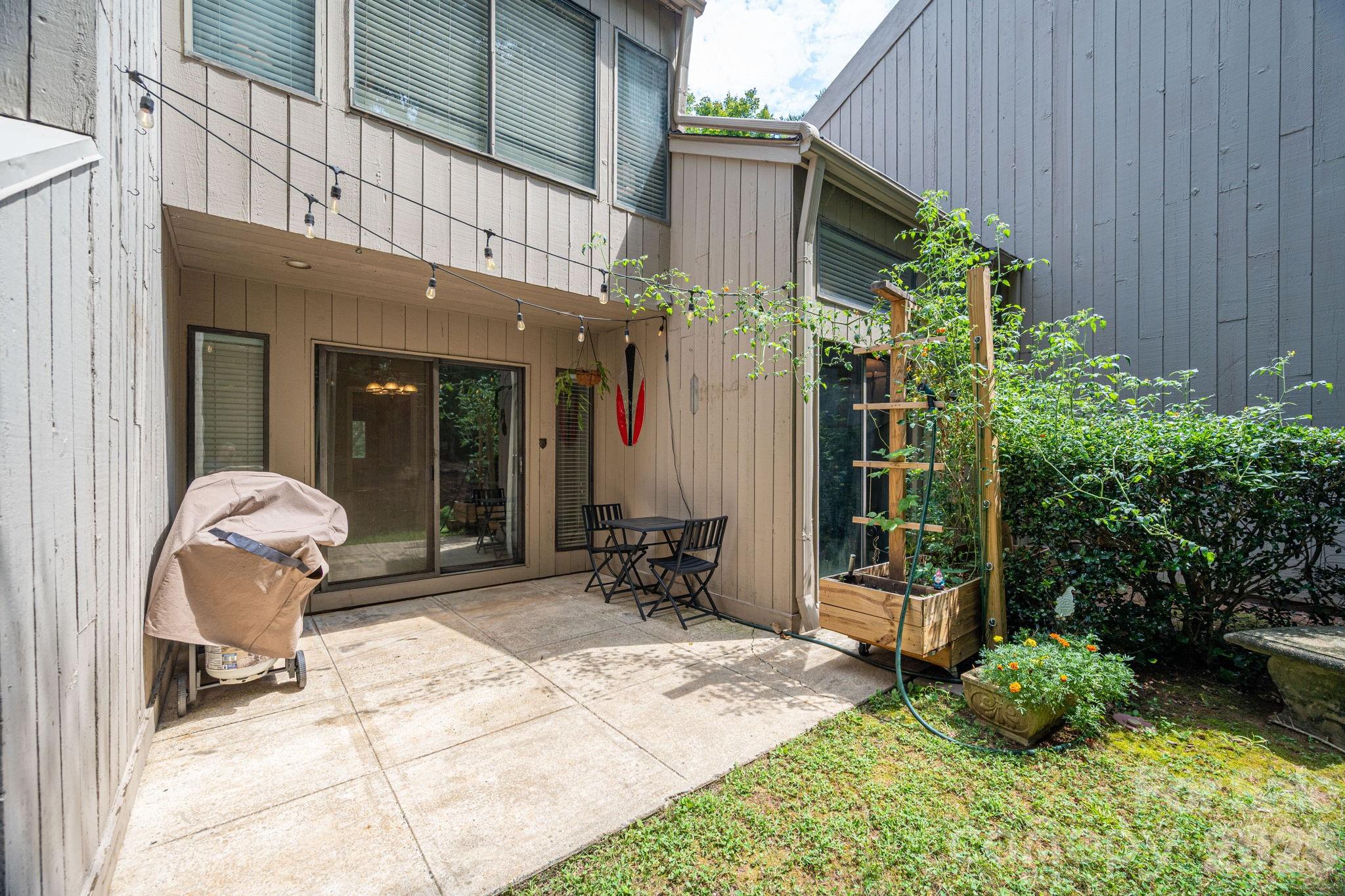 Condominium at 182 Riverview Terrace, Clover, photo 3 of 29